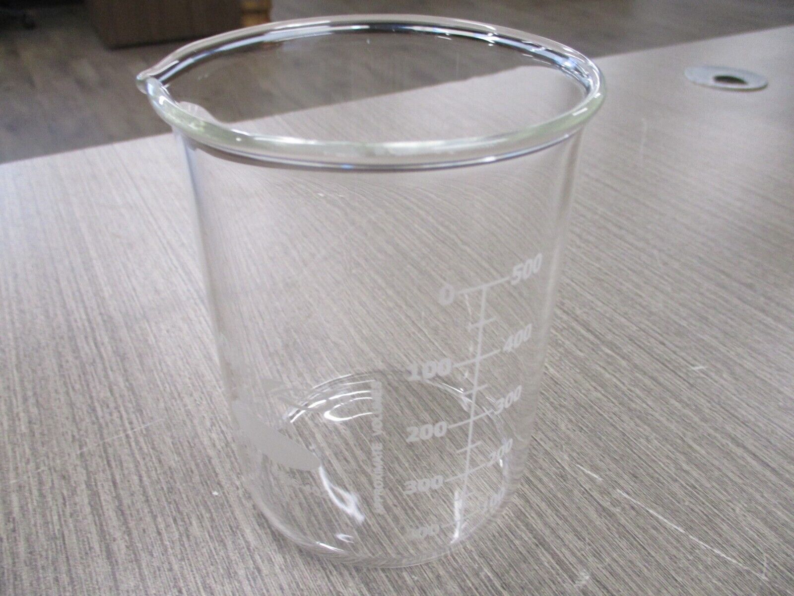 VMR Heavy Duty Low Form Beaker 10536-402 600mL *Box of 6* New Surplus