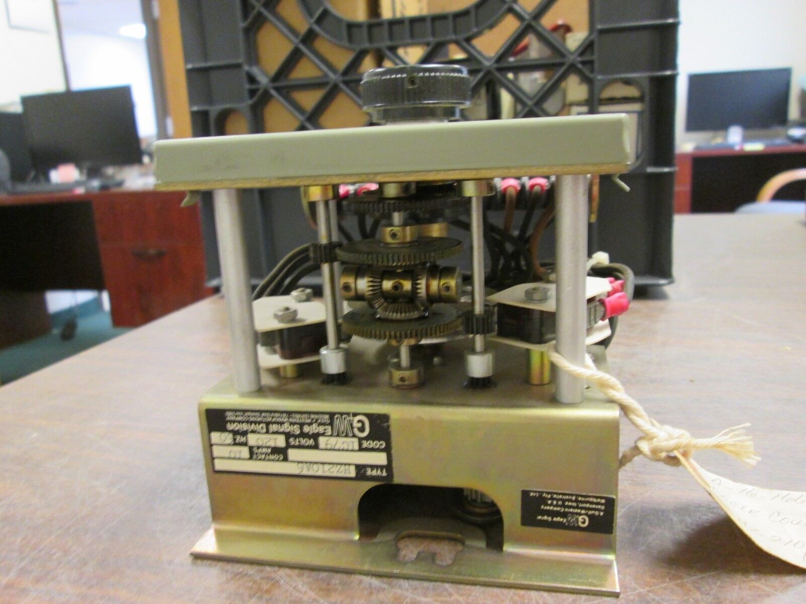 Eagle Signal Timer HZ210A6 10A 120V Used