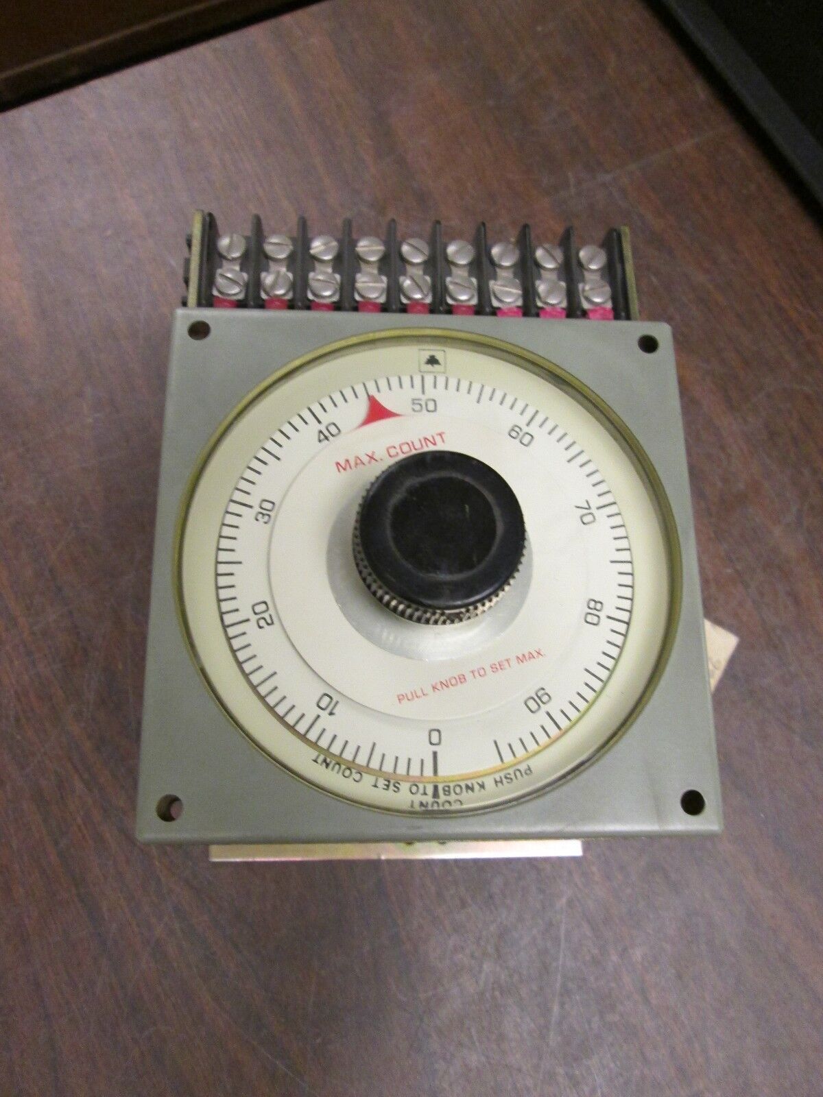 Eagle Signal Timer HZ210A6 10A 120V Used