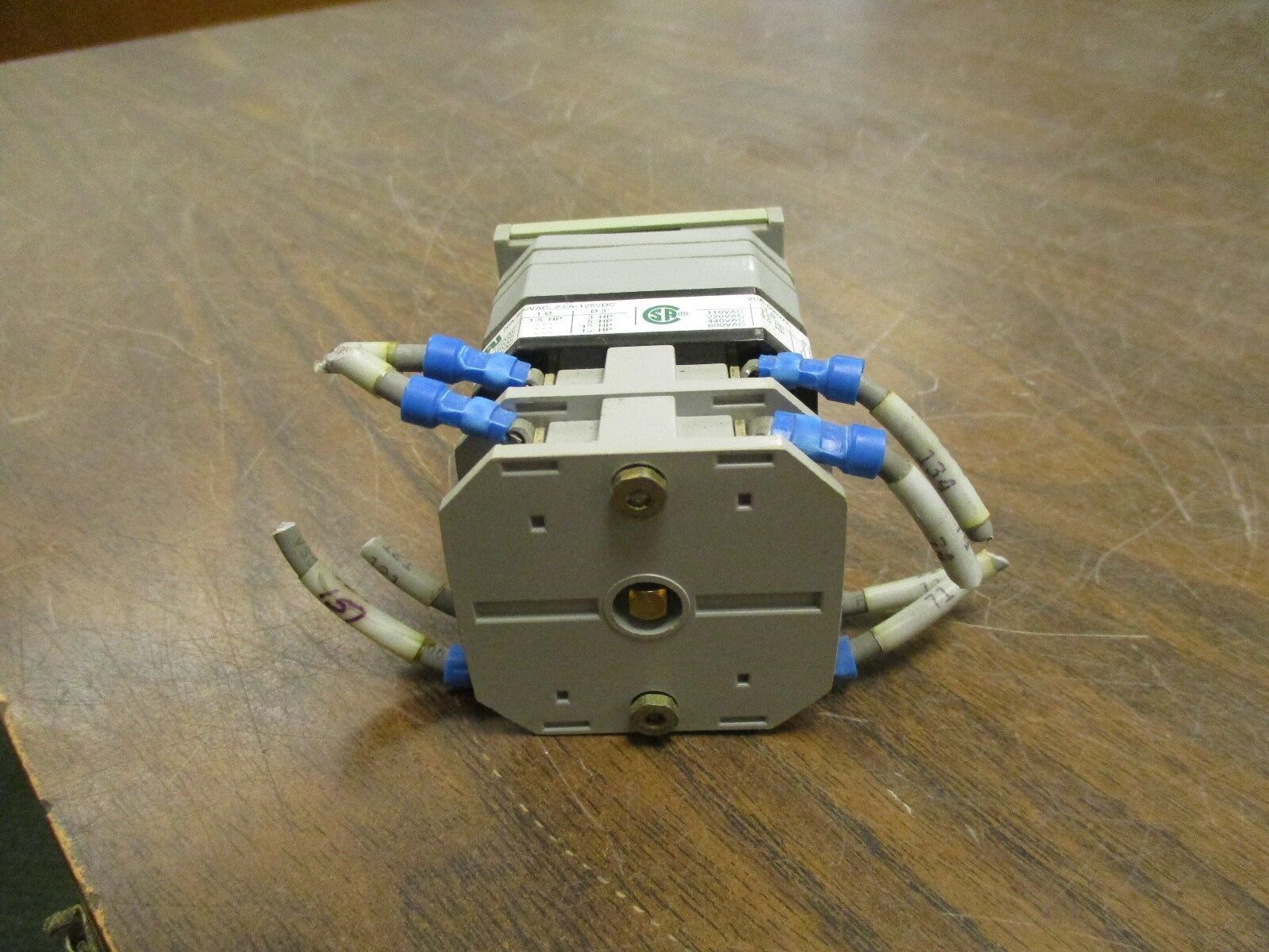 Electroswitch Series 20 Rotary Switch 20KE-1104A4 20A 600V Used