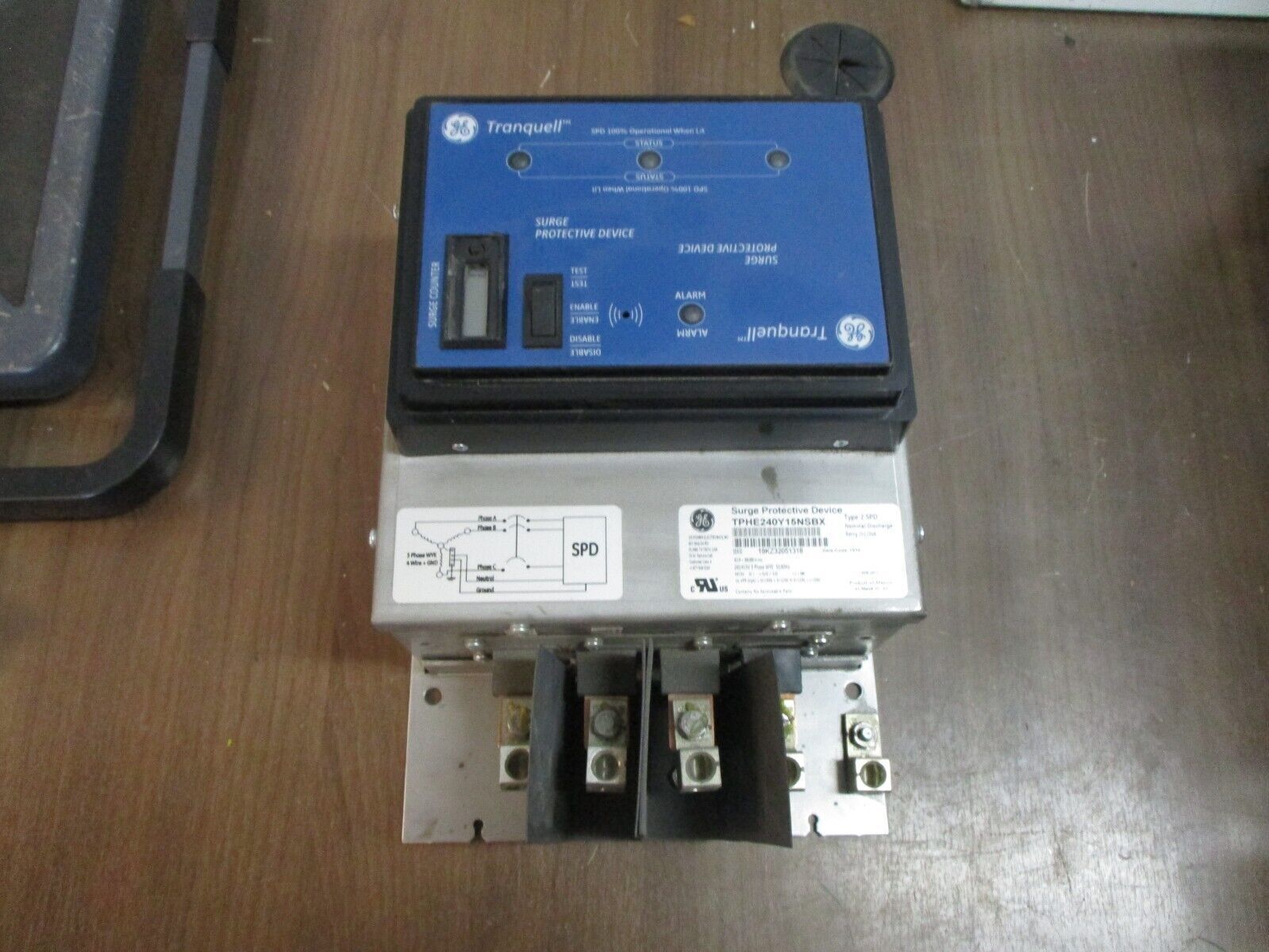 GE Tranquell Surge Protective Device TPHE240Y15NSBX 240/415V 3Ph 60Hz Used