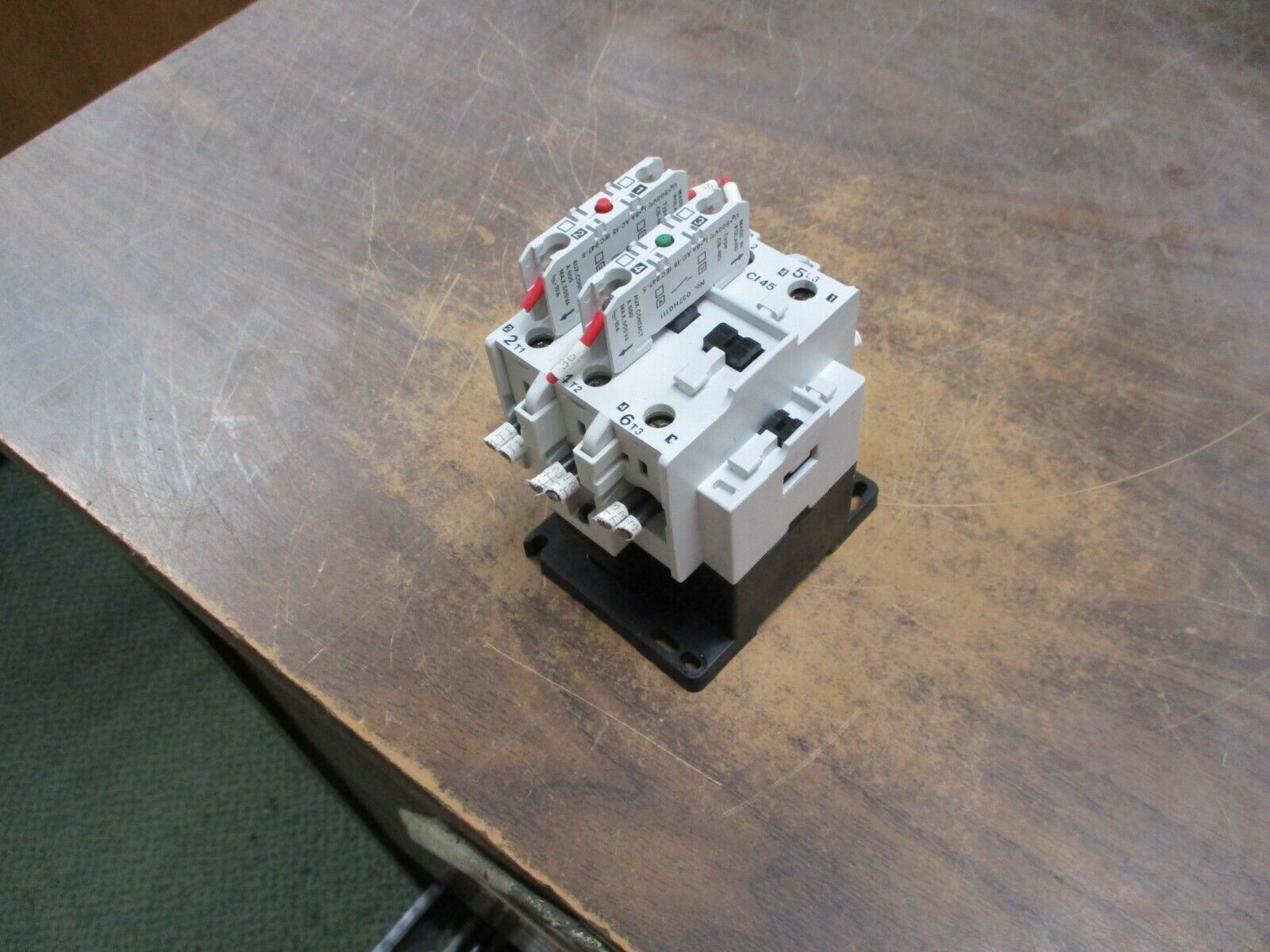 Danfoss Contactor CI 45 110V Coil 80A 600V w/ (2) Aux Contact Used