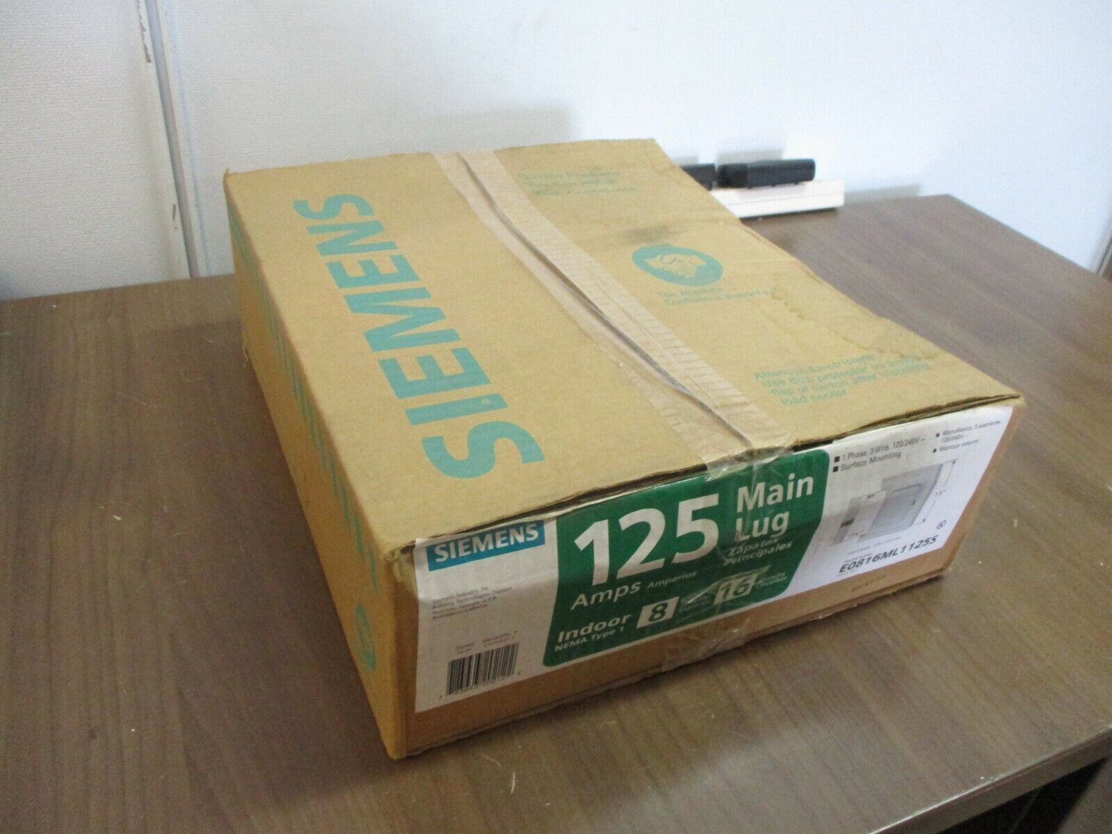 Siemens Main Lug Load Center E0816ML1125S 125A 120/240V 1Ph 8-Space 16-Circuit