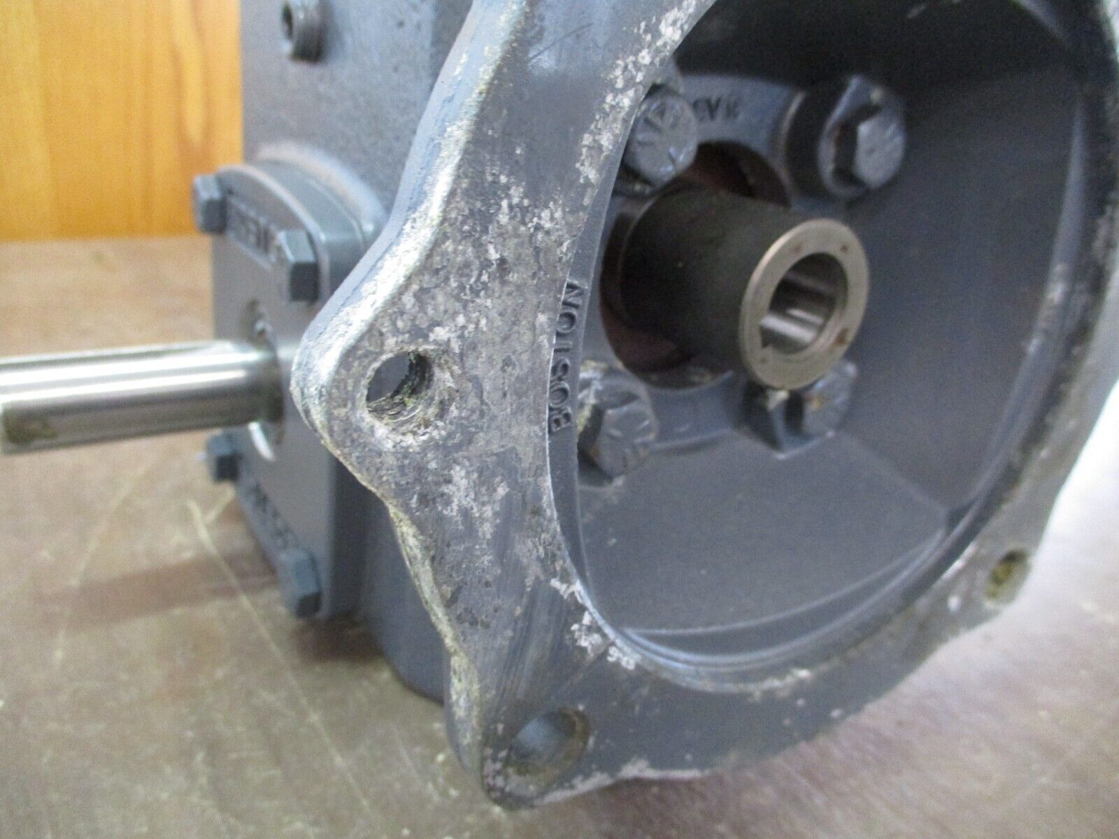 Boston Gear Reducer F715-10-B5-6 1.2HP Ratio 10:1 397 LB-In Torque Out
