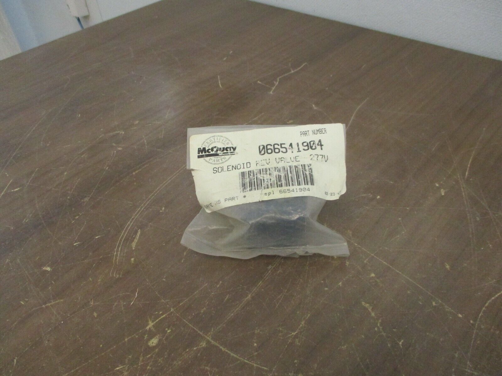 McQuay Solenoid Reversing Valve Coil 066541904 277V New Surplus