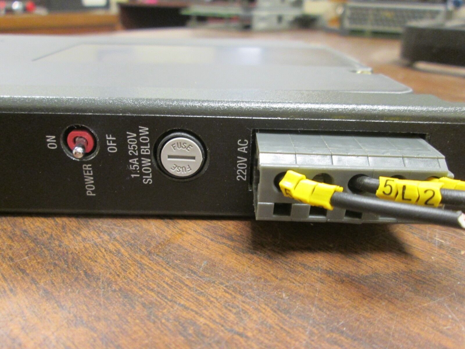 Allen-Bradley 220V AC Power Supply Module 1771-P6S 220V Input Series B Used