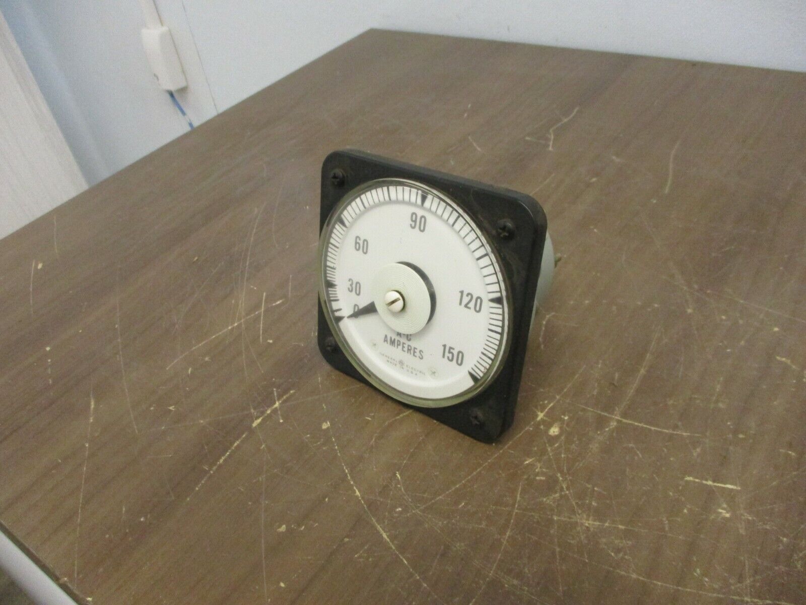 GE AB40 AC Ammeter 50-103131LSPZL Range: 0-150A Used