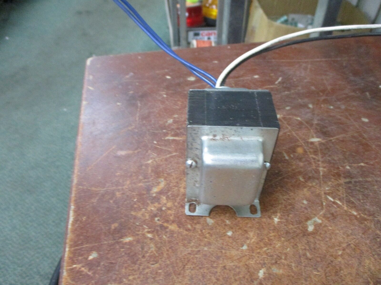 Pacific Transformer UM-40T Pri: 120V Sec: 24V 40VA Used