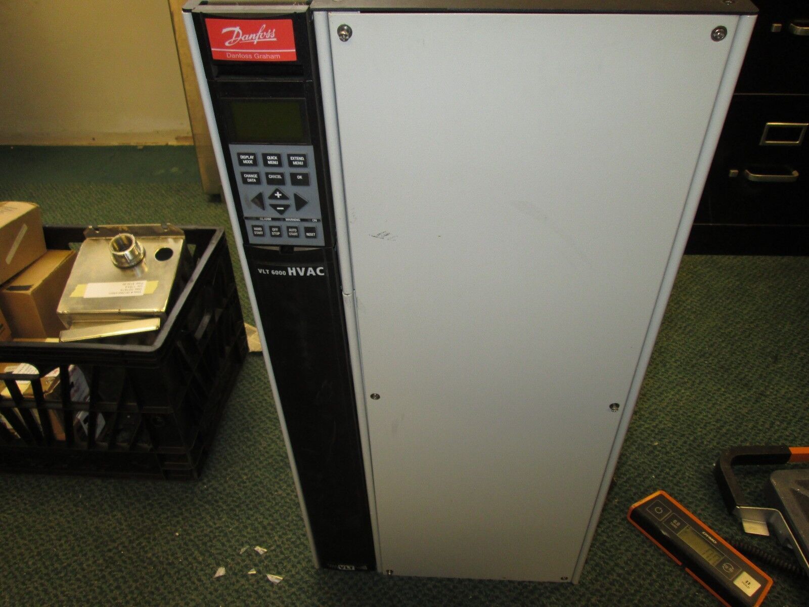 Dan Foss VLT6042 AC Drive 176F7002 40HP 3Ph Used