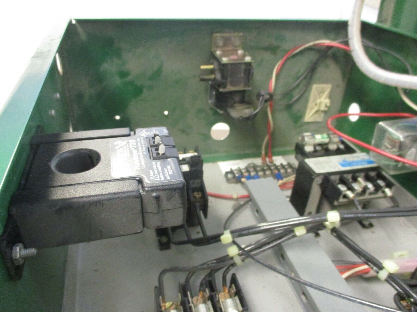 CPI Air Handling Control Cabinet VA-135D-MS 7.5HP 460V 3Ph 60Hz 10.7A Used