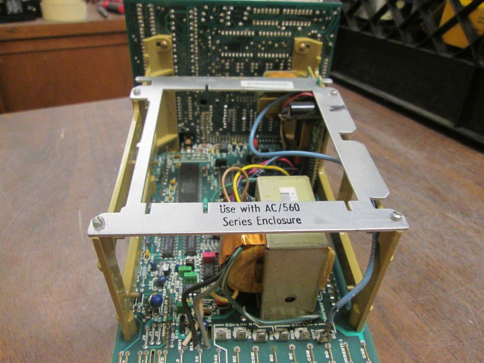 Barber-Colman Temperature Controller 5653-02015-320-0-00 Range:0-600°F Used