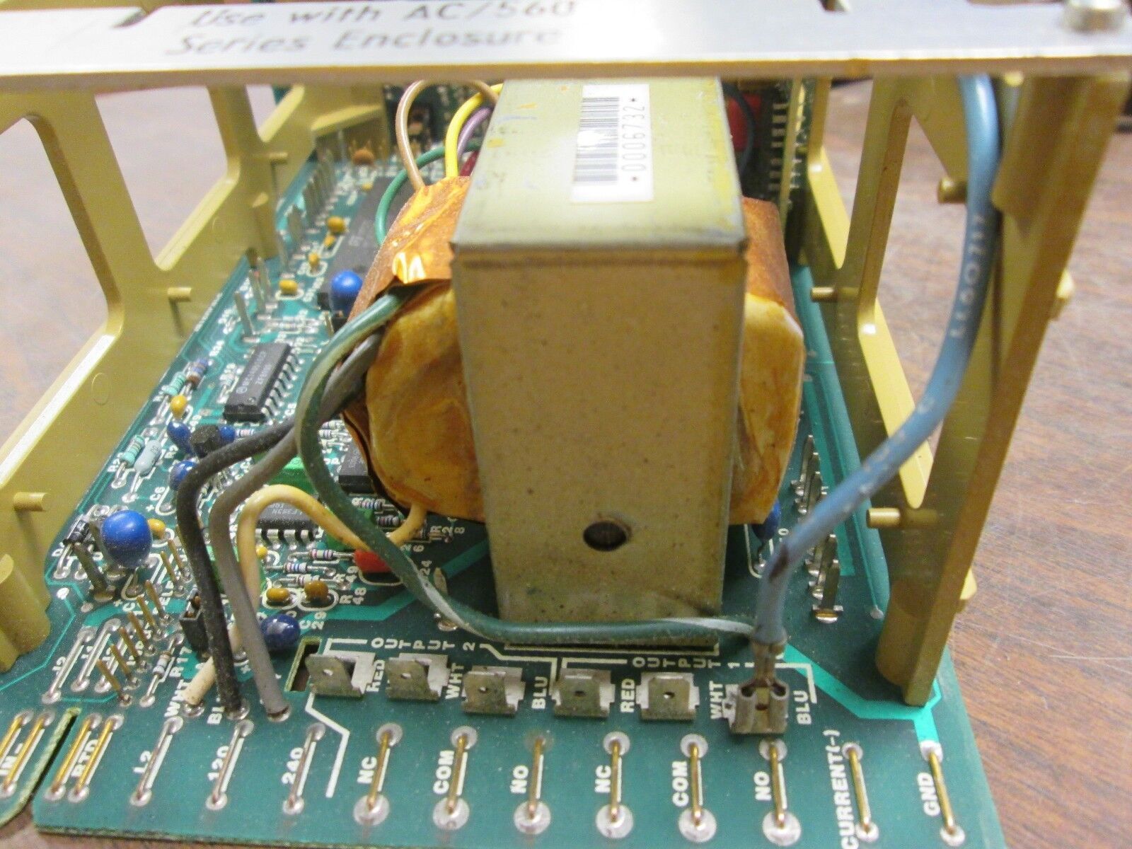 Barber-Colman Temperature Controller 5653-02015-320-0-00 Range:0-600°F Used