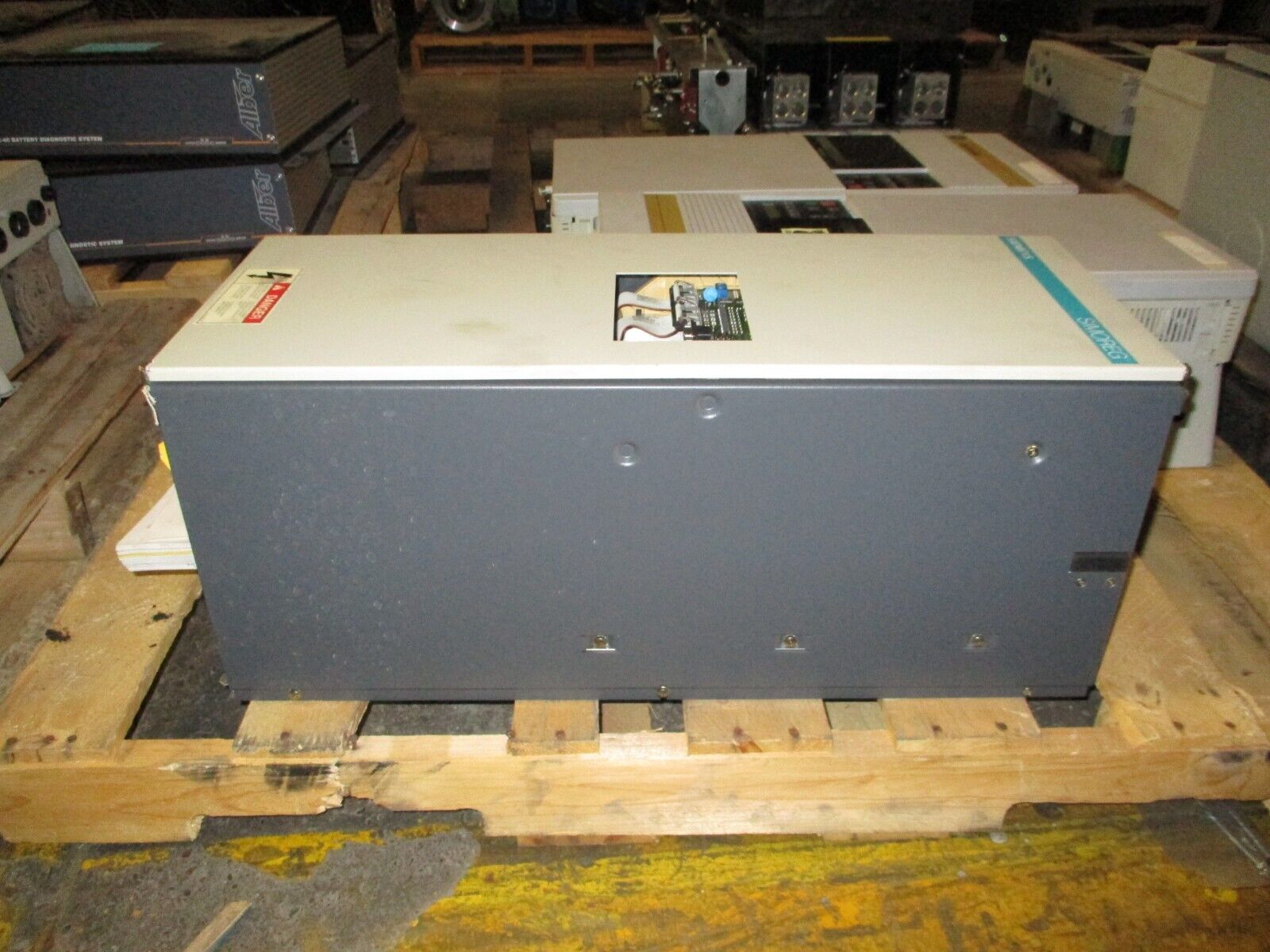 Siemens SIMOREG Microprocessor DC Drive A1-116-250-509 Iss. 04 *No Keypad* Used