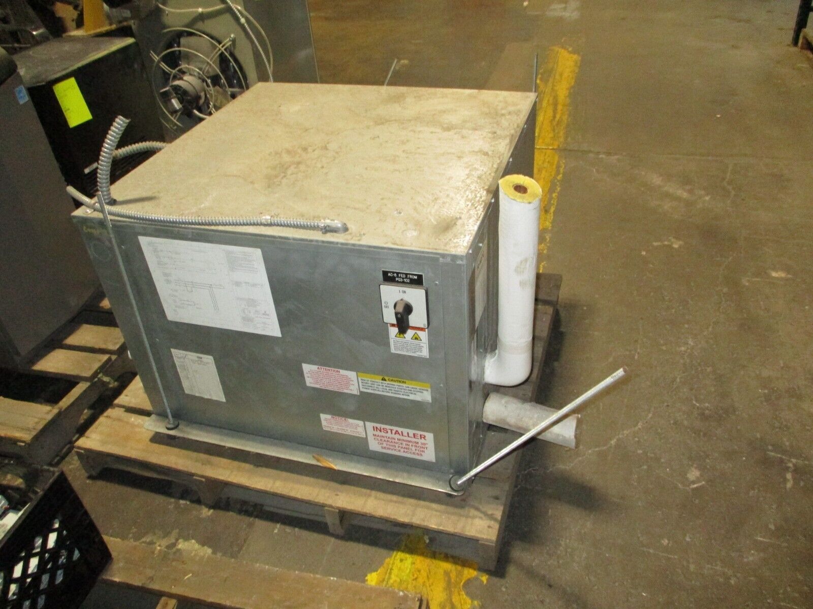 Liebert Mini-Mate Room Cooler MCD69W3AH7 460V 3Ph 60Hz Used
