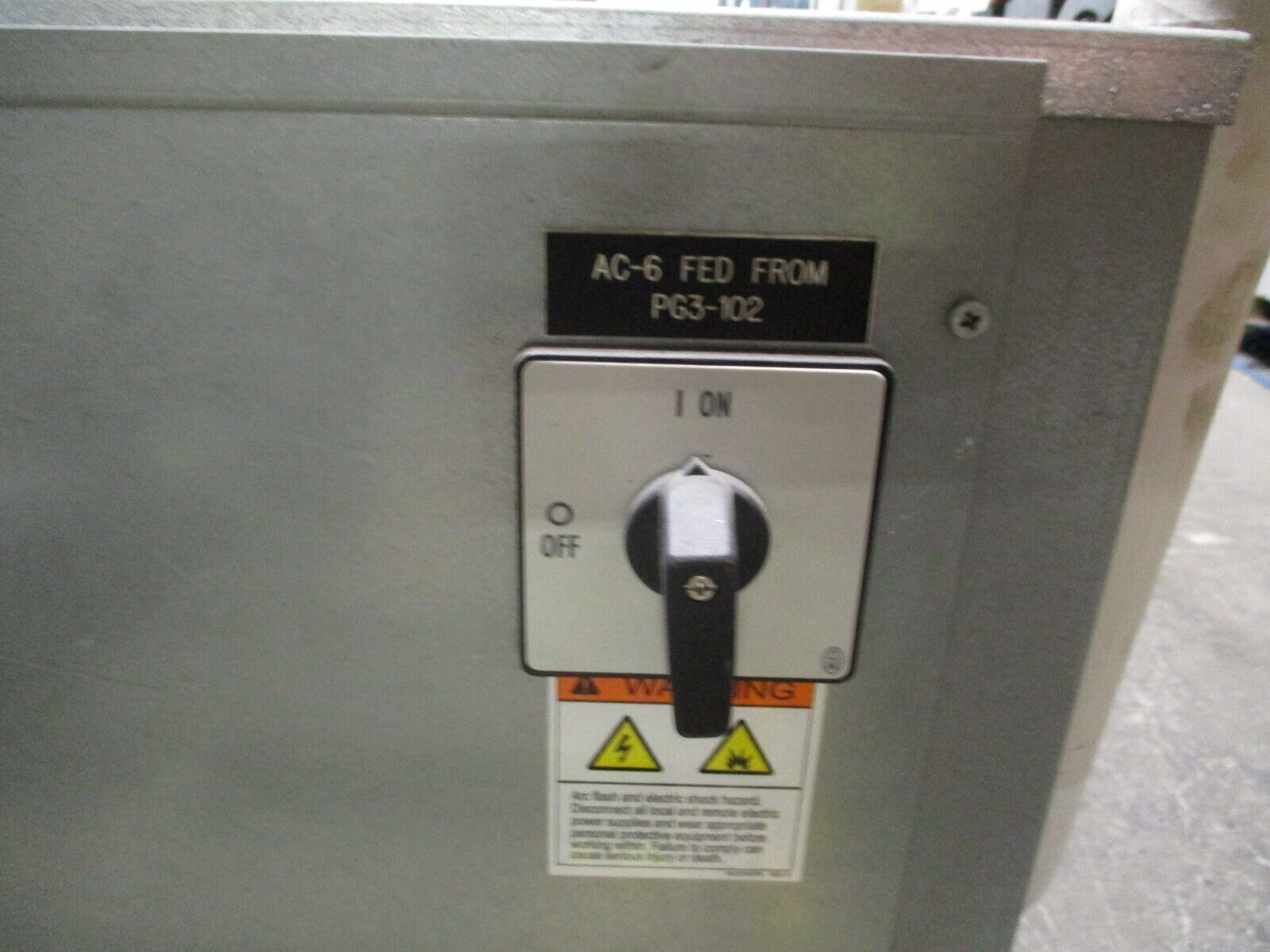 Liebert Mini-Mate Room Cooler MCD69W3AH7 460V 3Ph 60Hz Used