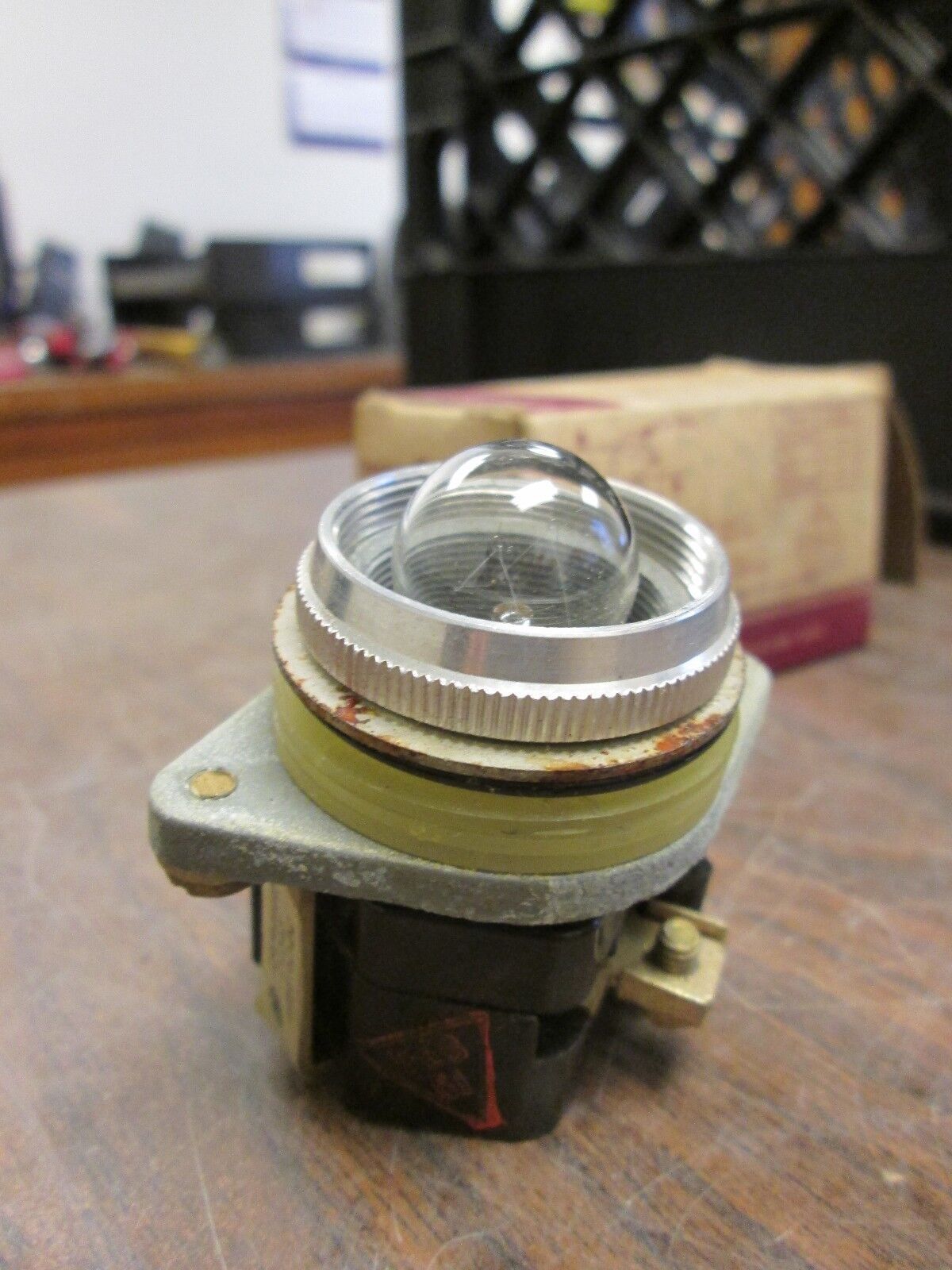 GE Oiltight Indicator Pilot Light CR2940U212A2 125V AC/DC New Surplus