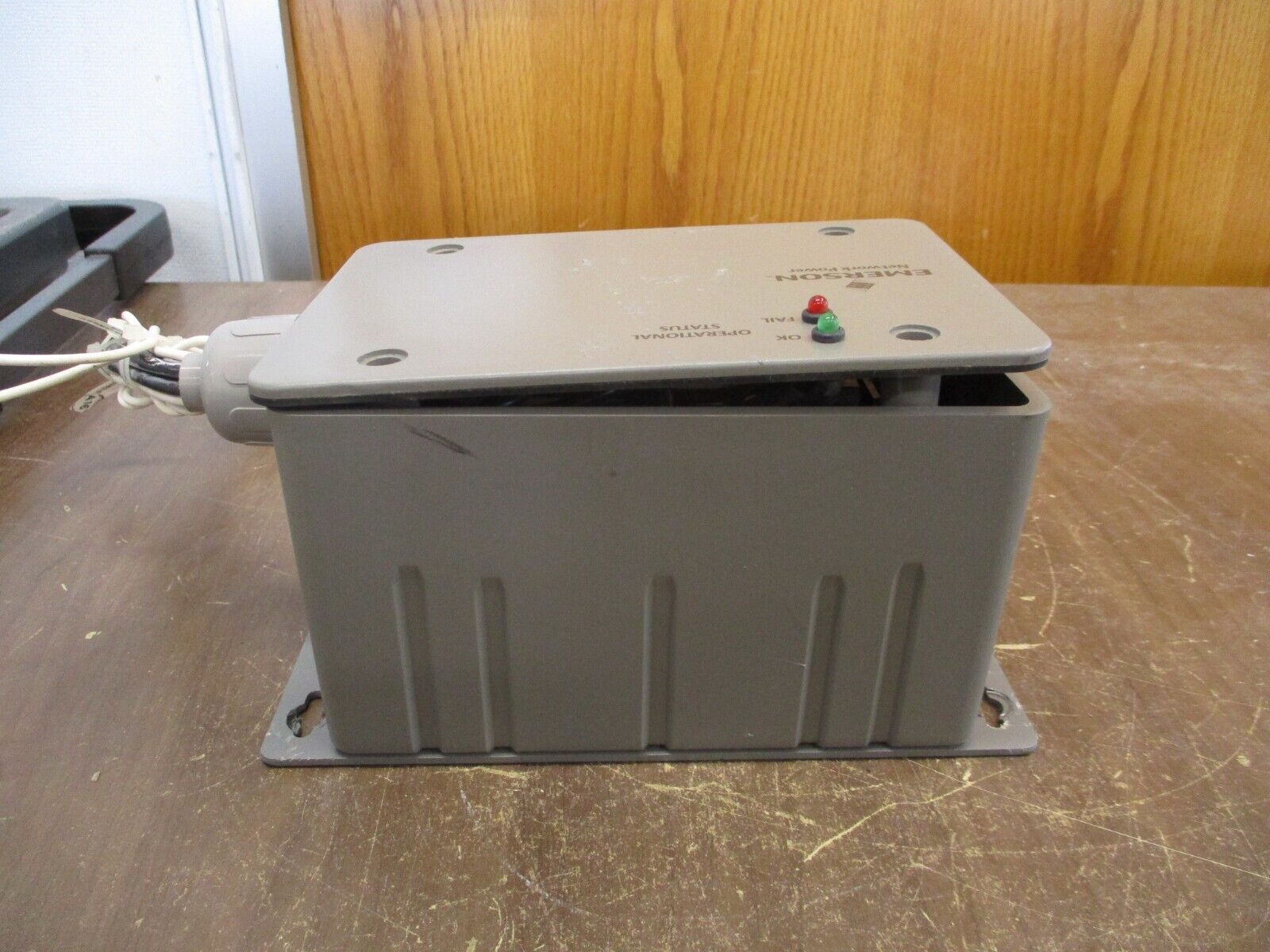 Emerson 500 Series Surge Protective Device 510YA13FNAJ1S 120/208V 3Ph 4W 50/60Hz