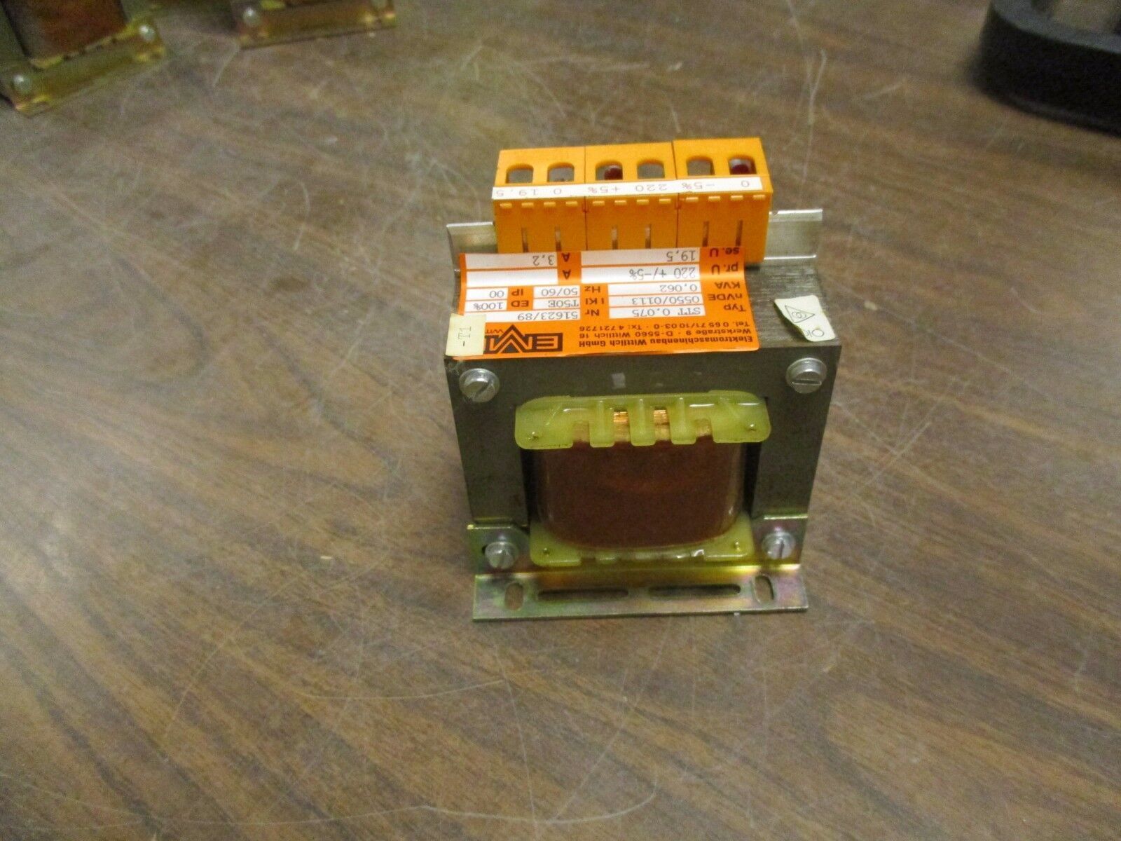 EMB Transformer STT 0.075 0.062KVA 50/60Hz Used