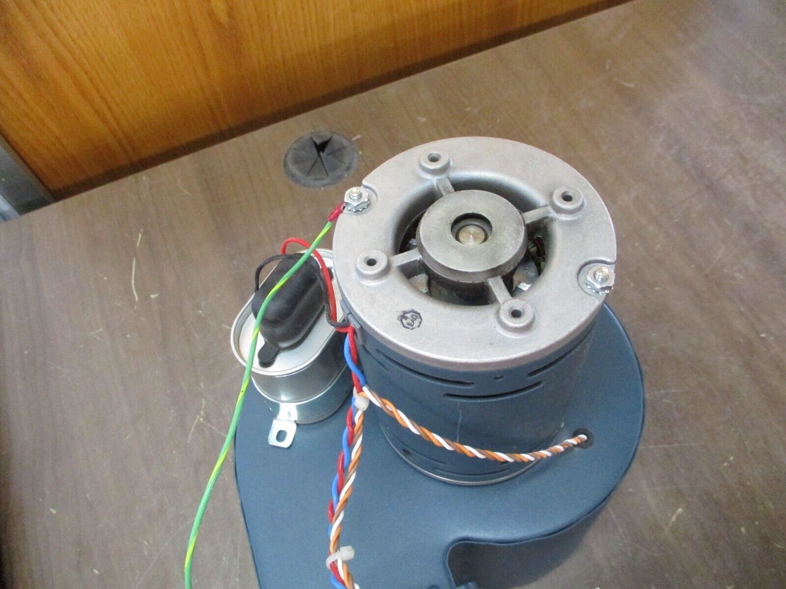 EAD Motors Centrifugal Blower B48A39L-10 470CFM 115V 1Ph 60Hz Used