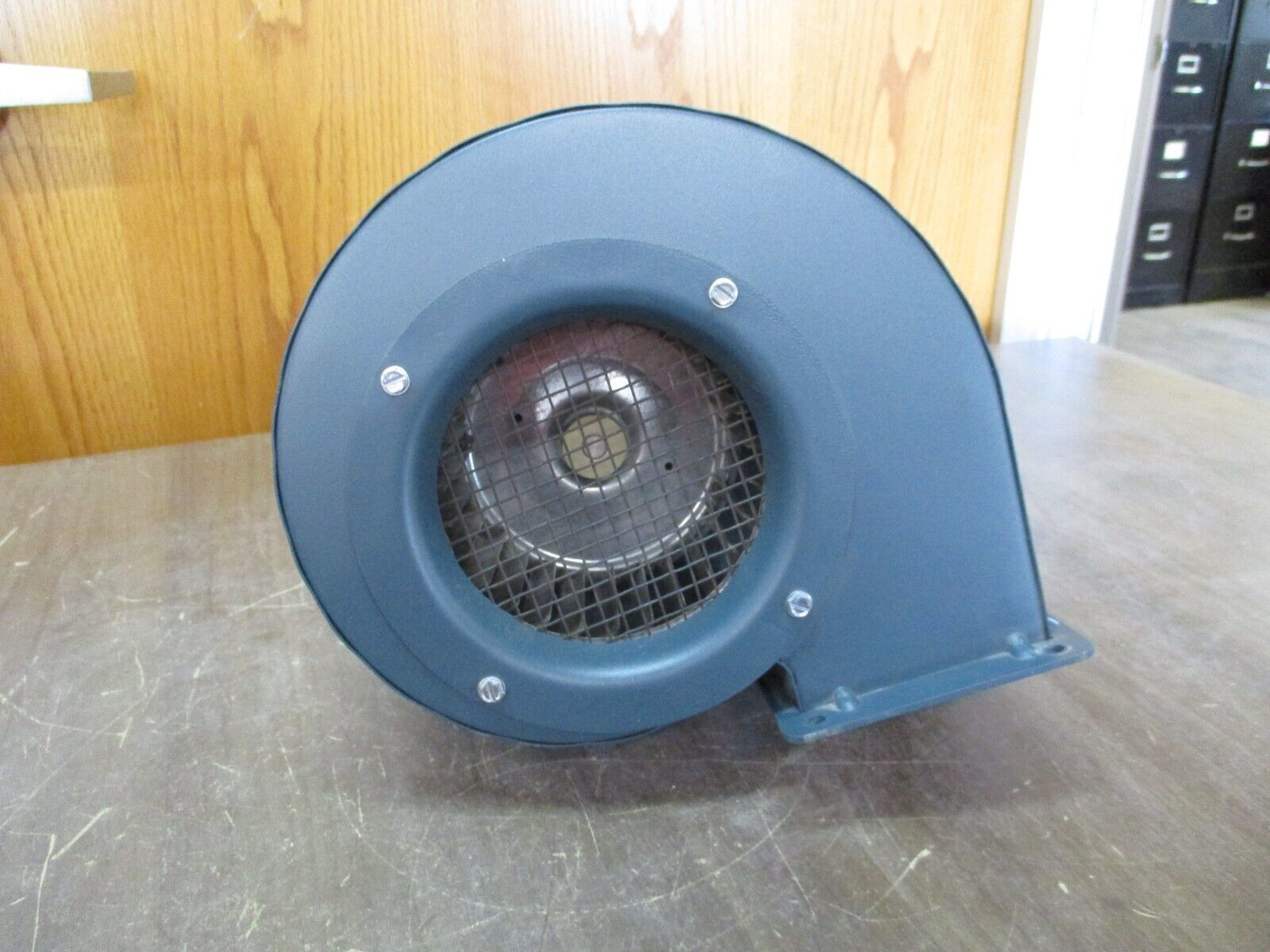 EAD Motors Centrifugal Blower B48A39L-10 470CFM 115V 1Ph 60Hz Used