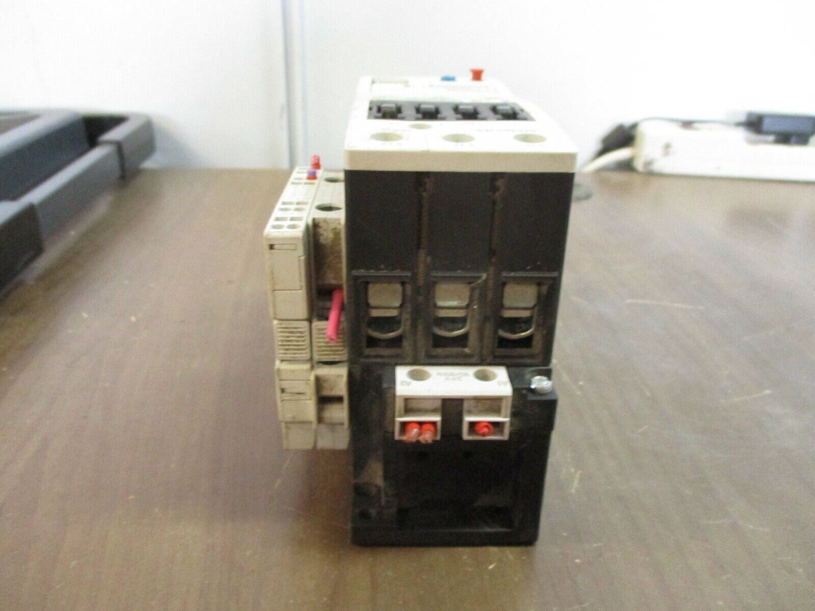 Siemens Sirius Starter 3RT1035-1A..0 / 3RU1136-4HB0 24V Coil Trip: 40-50A 600V