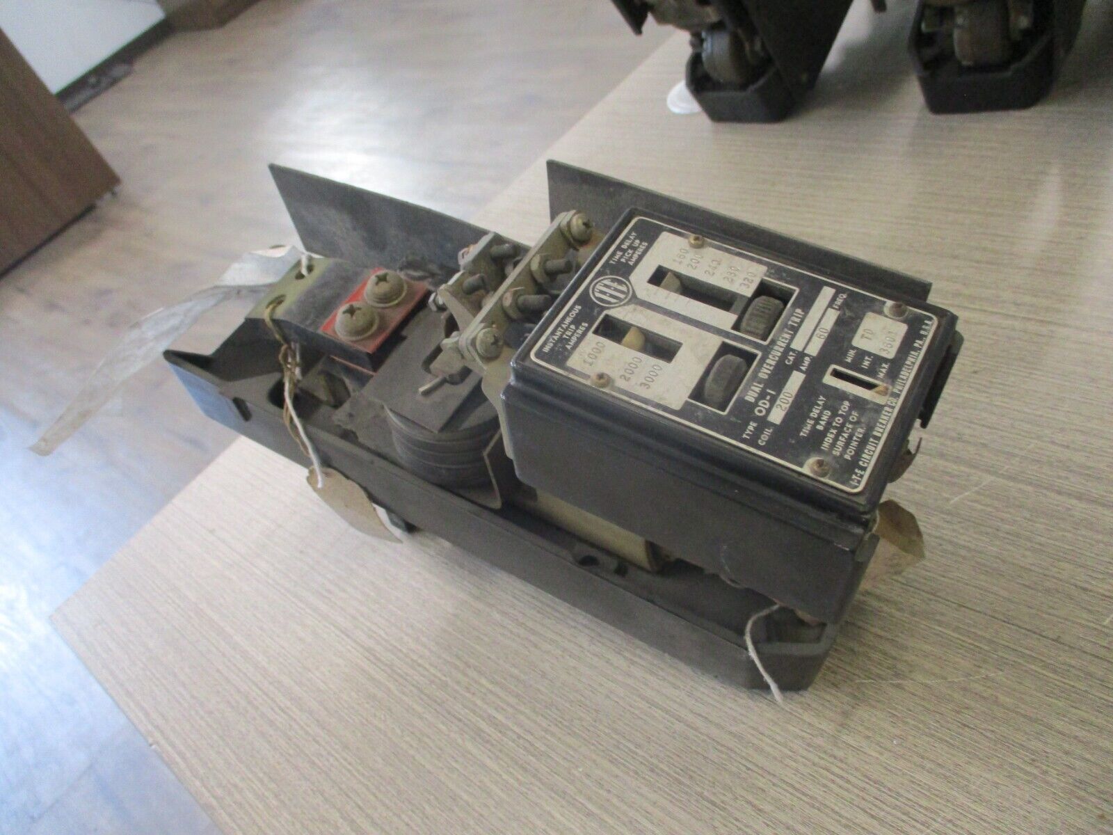 ITE Dun Overcurrent Trip OD-1 Instantaneous Trip: 1,000-3,000A Used.