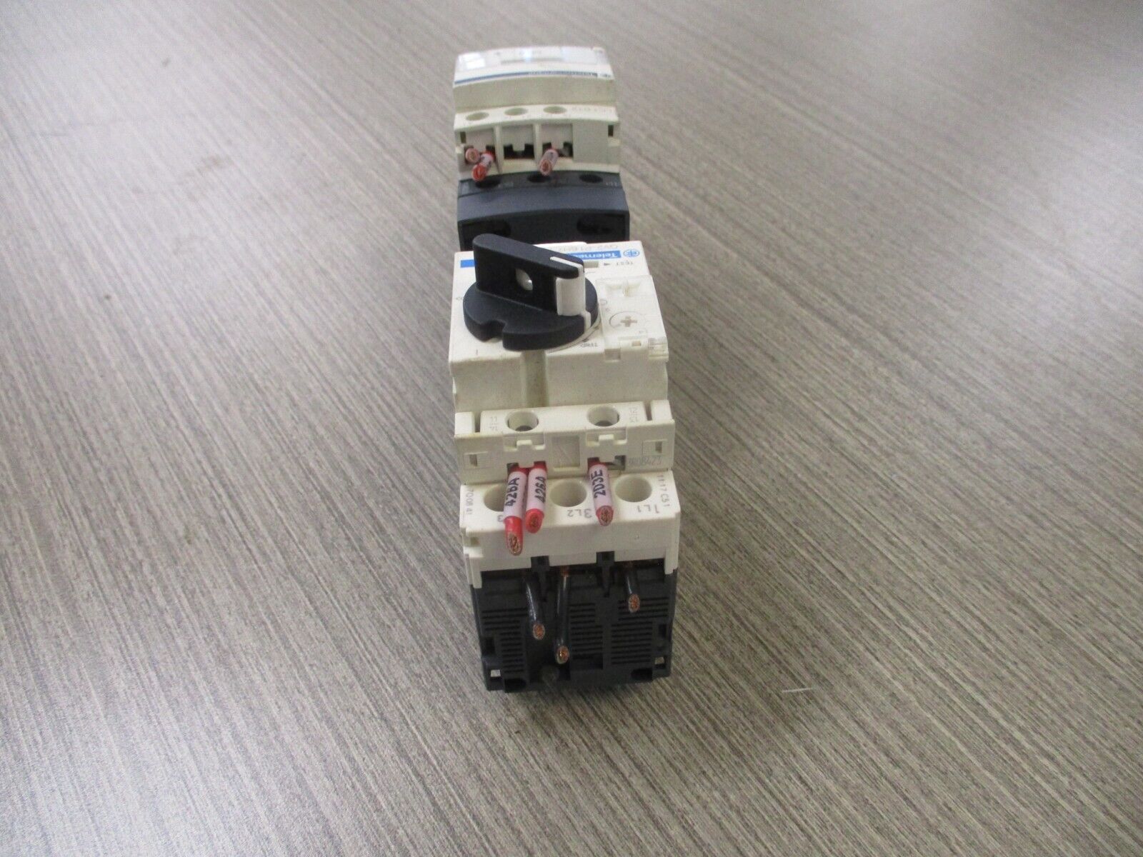 Telemecanique LC1D12 / GV2-P16H7 120 V Coil Trip : 9-14A Used.