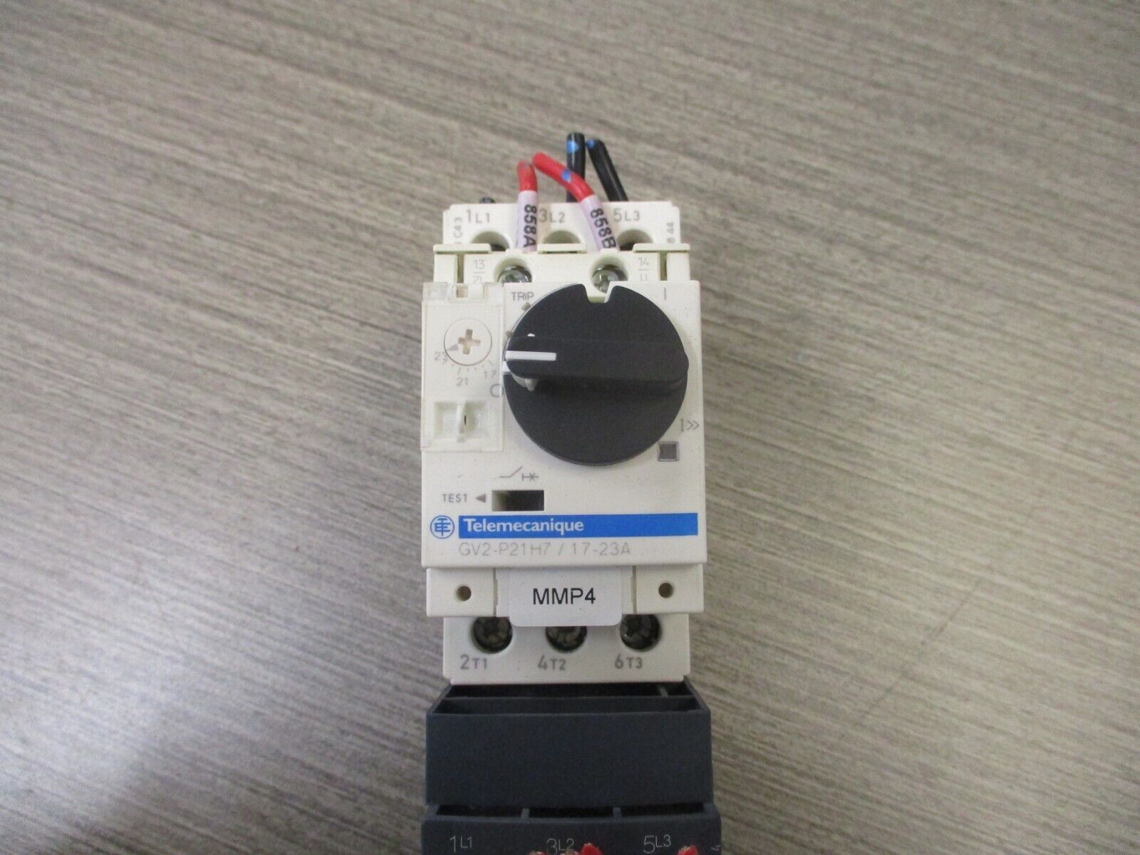 Telemecanique Starter LC1D32 / GV2-P2H7 120V Coil Trip 17-23A Used.
