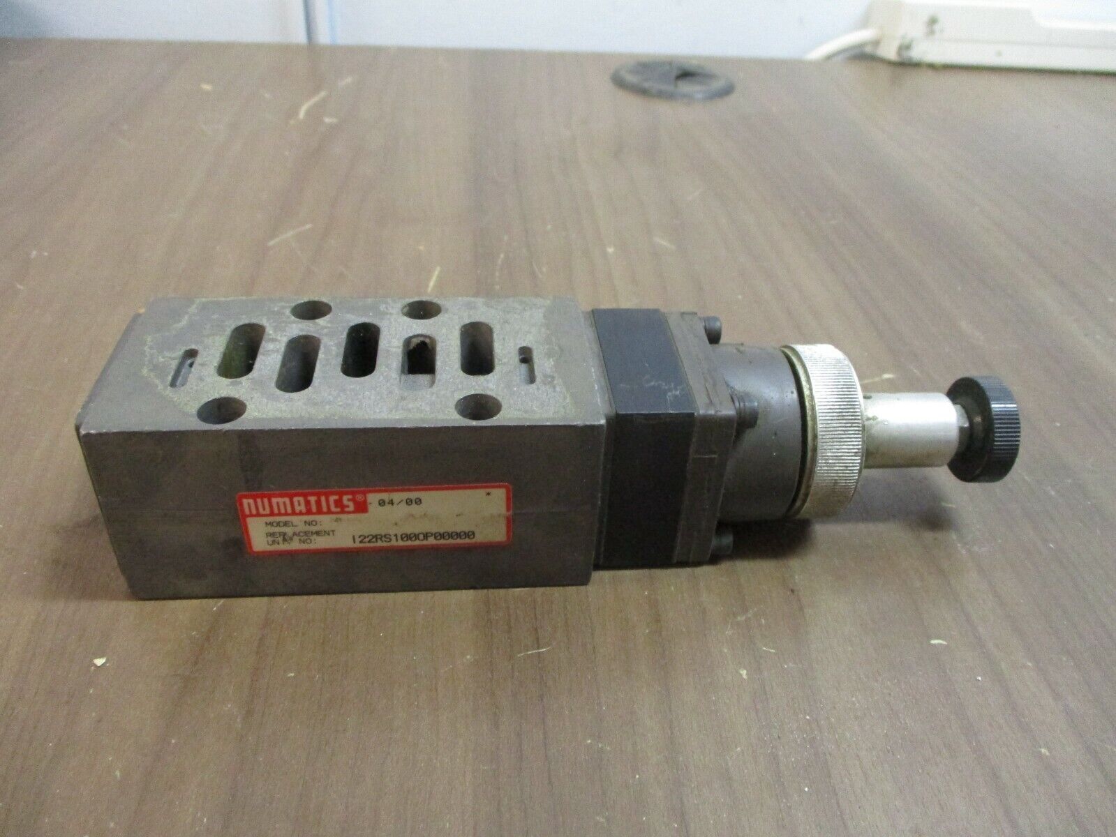 Numatics Regulator Valve I22RS100OP00000 Used