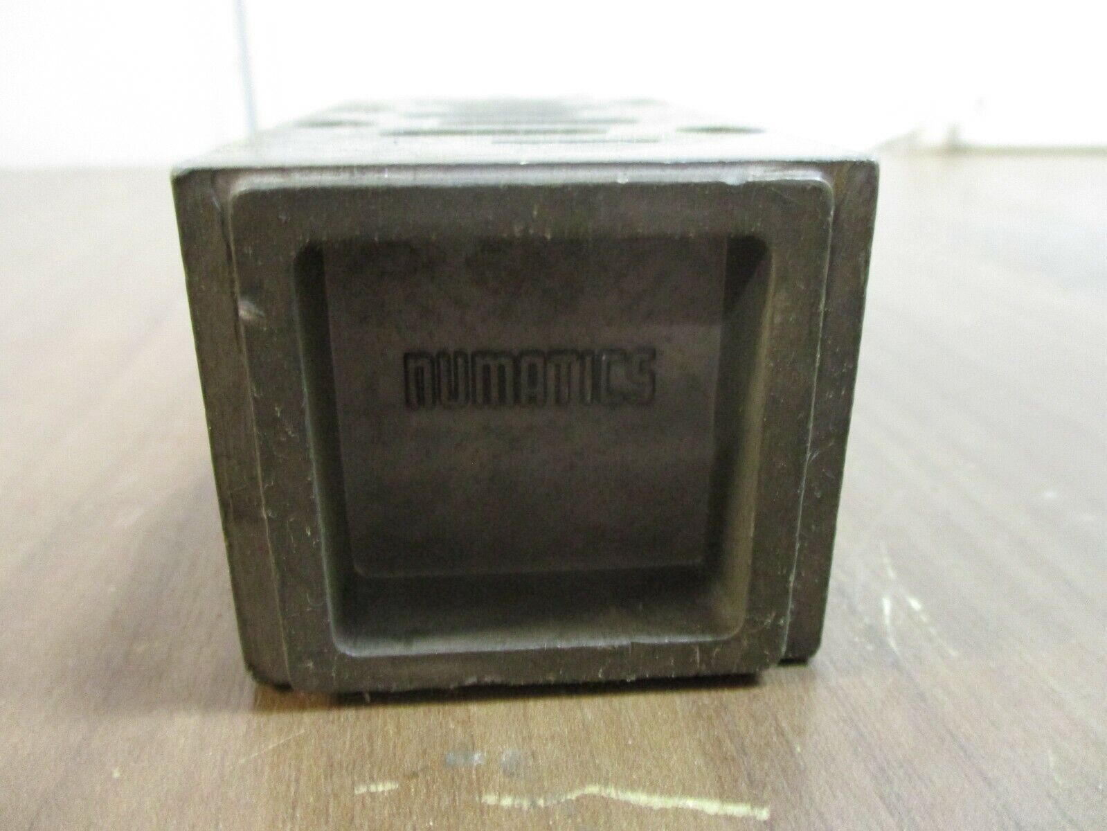 Numatics Regulator Valve I22RS100OP00000 Used