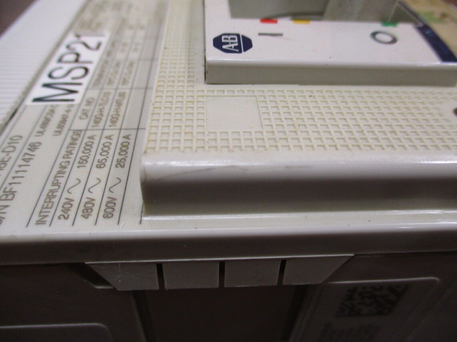 Allen-Bradley Motor Protector 140MG-H8E-D10 100A 600V 50/60Hz Used