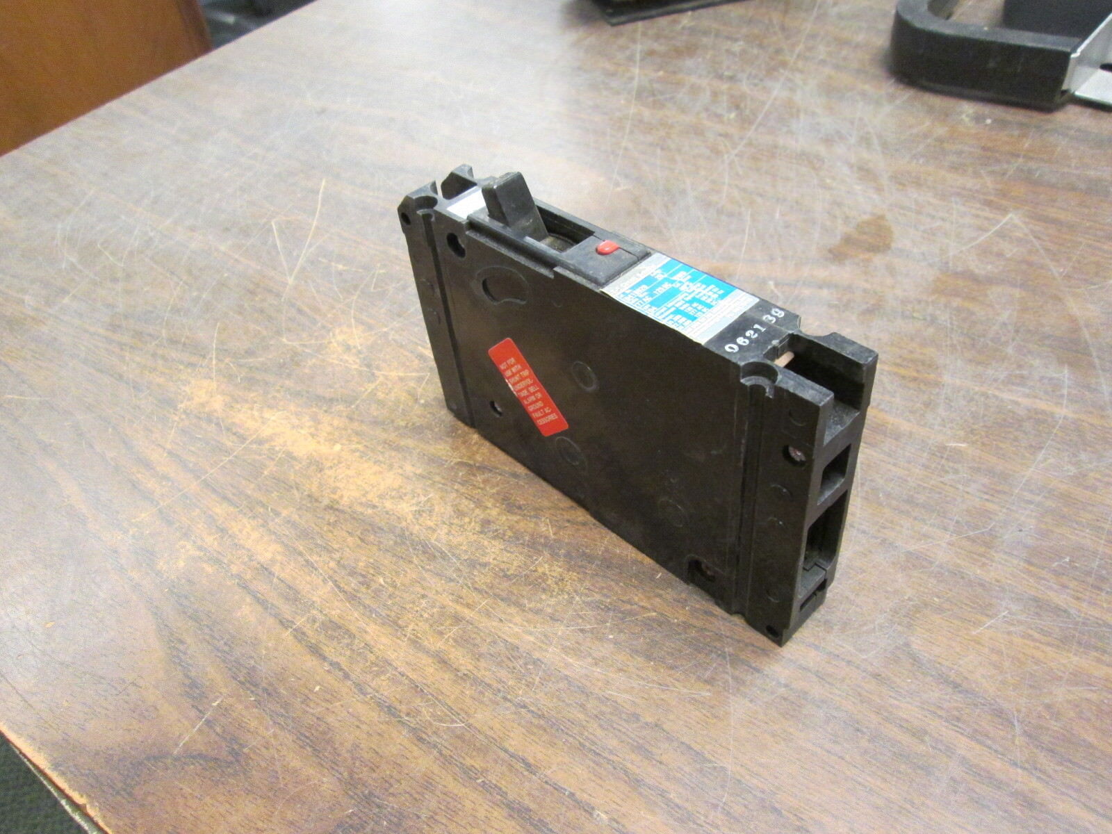 Siemens/ITE Circuit Breaker ED41B020 20A 277V 1P Used