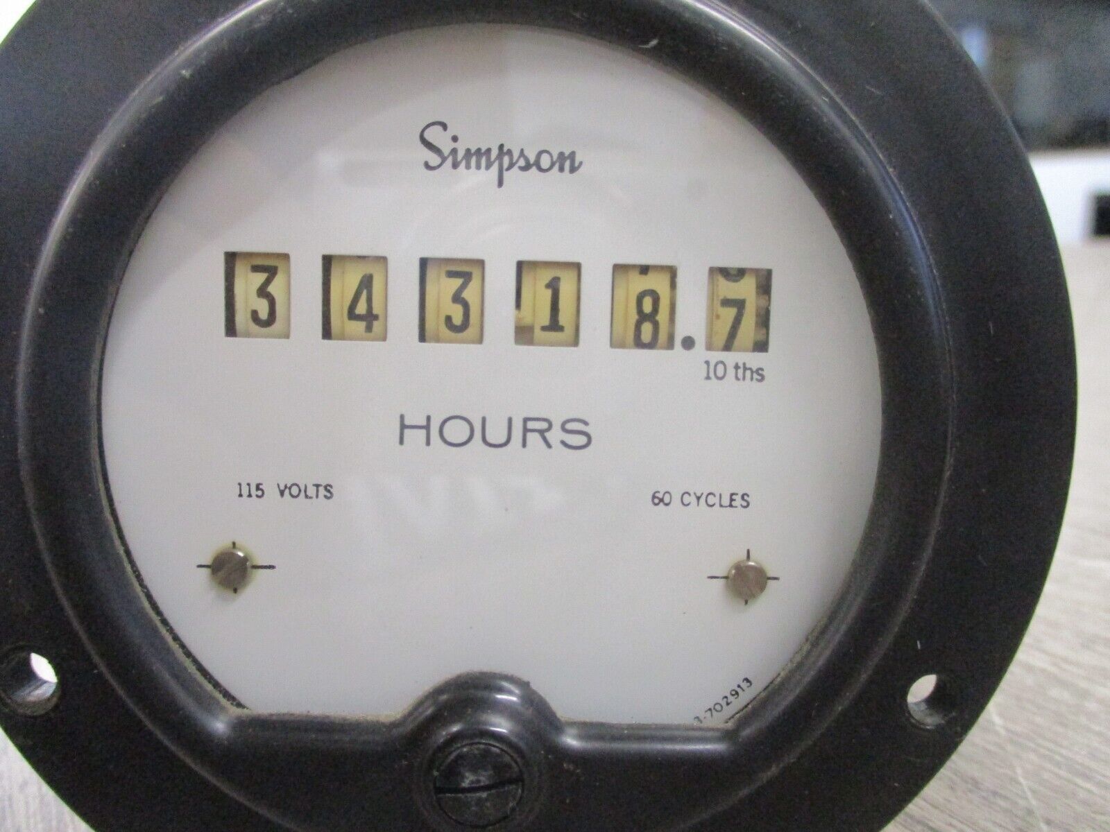 Simpson Hour Meter 3-702913 115V 60Hz Used