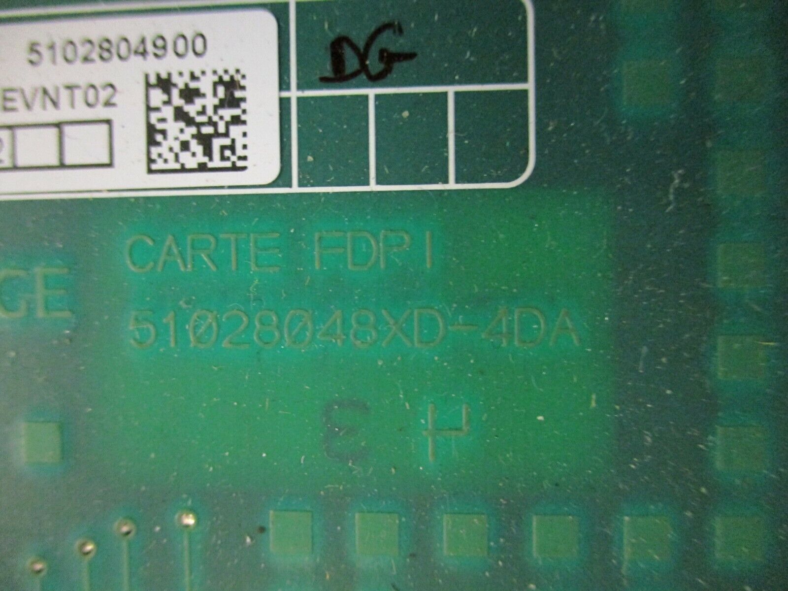 MGE FDPI PLC Chassis 51028048XD-4DA Used