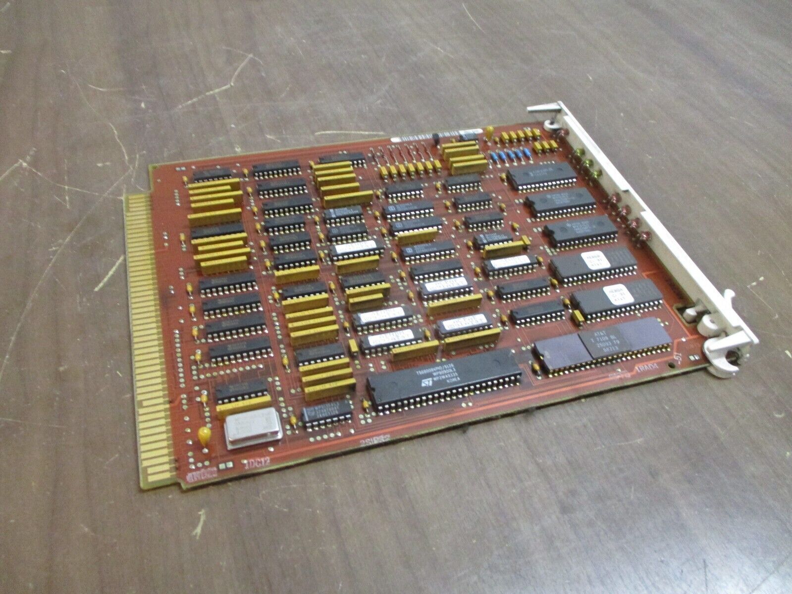 AT&T Bank Control Unit 5SPQ10RAAA Used