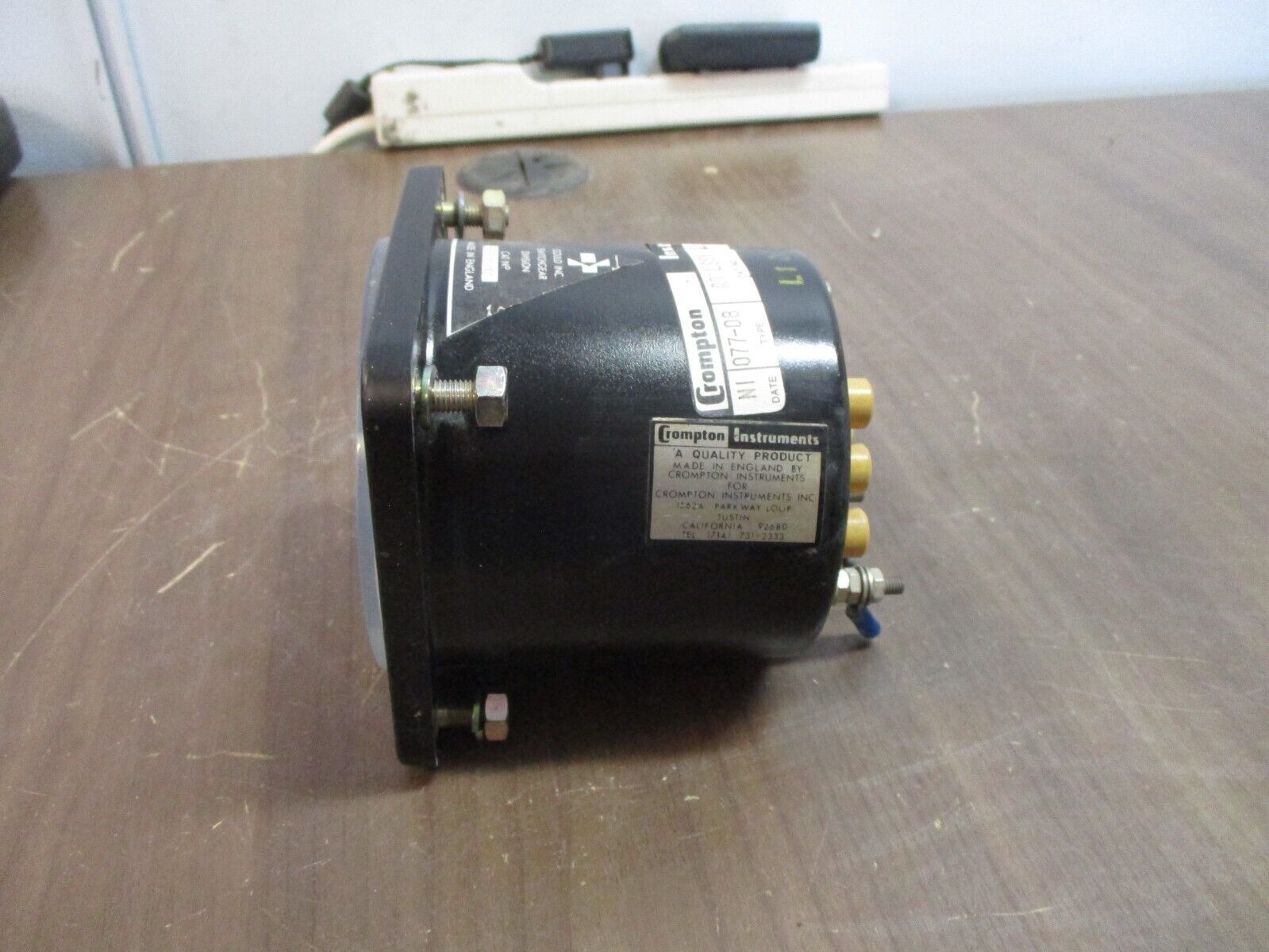 Crompton / Gould Type 077-08 AC Ammeter AA1 LSSV Range: 0-1200A Used