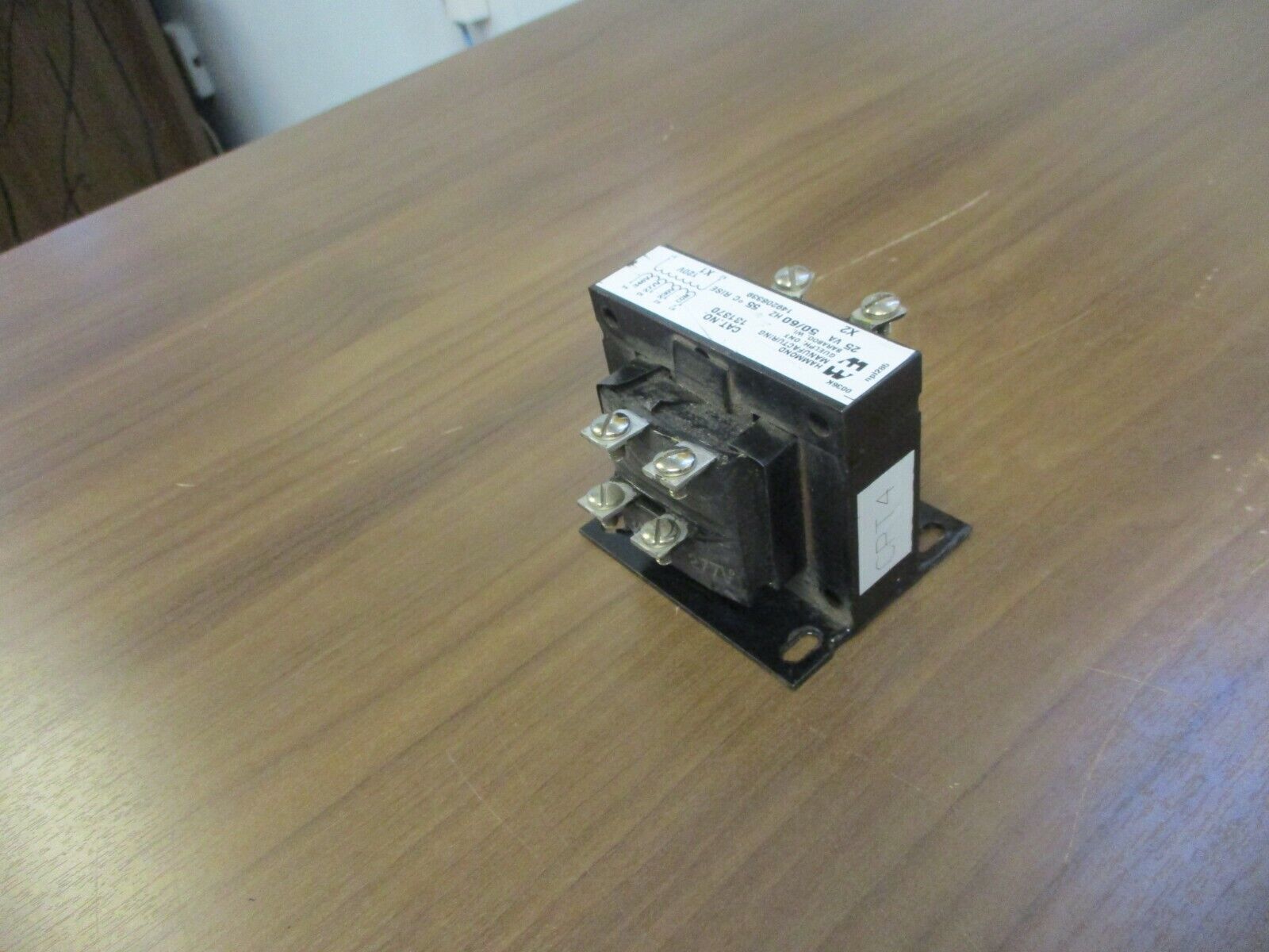 Hammond Transformer 131370 25VA Pri: 230/277/346V Sec: 120V 50/60Hz Used