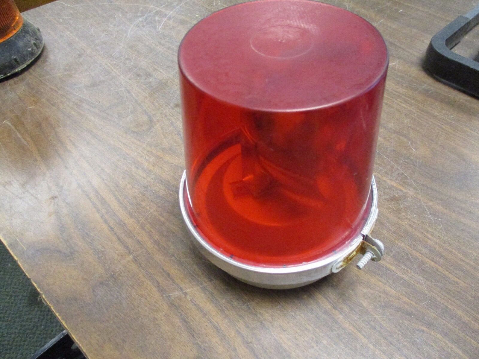 Edwards AdaptaBeacon Lamp Assembly 120V 60Hz 0.26A Used