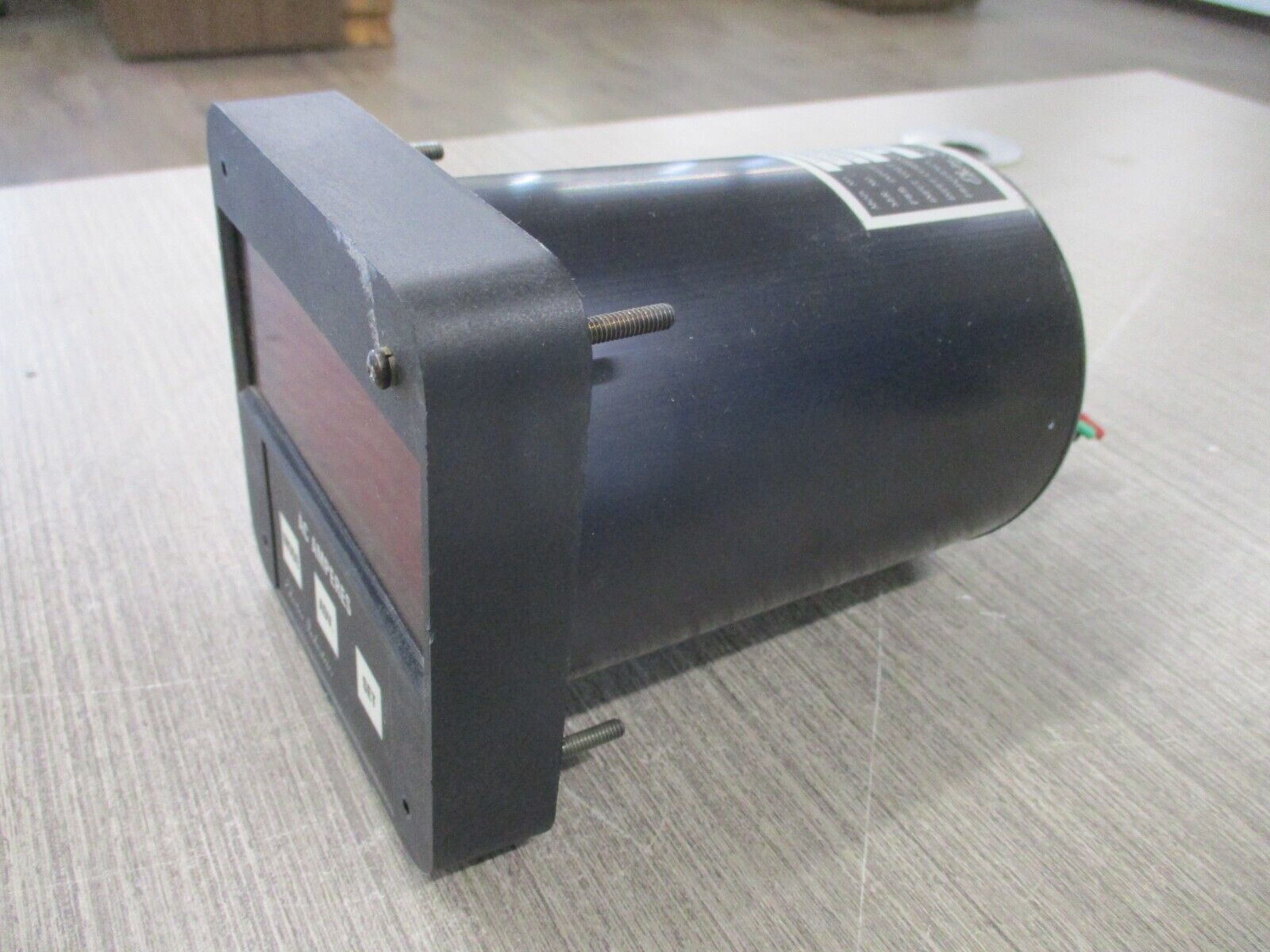 Electro Industries Panel Meter DTAA5 135VAC Used