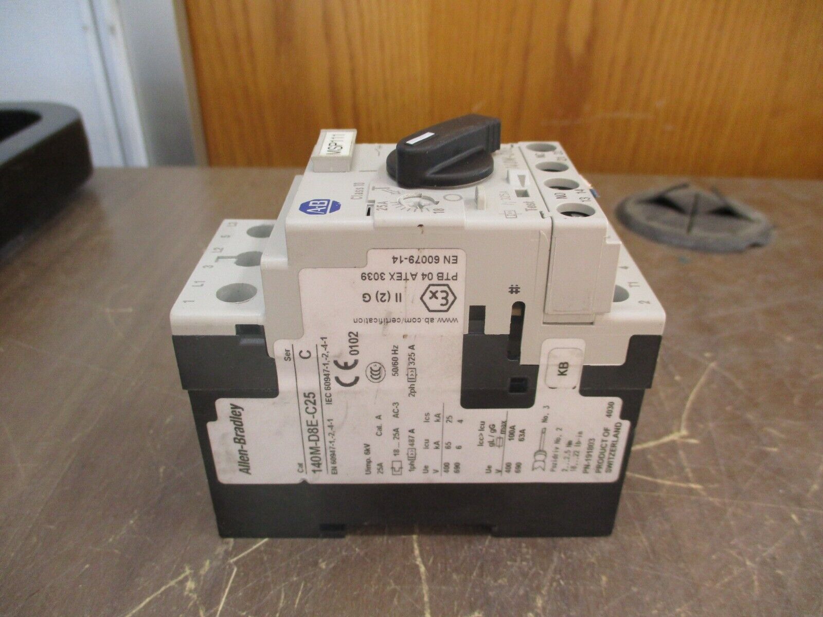 Allen-Bradley Manual Motor Protector 140M-D8E-C25 Ser. C Trip: 18-25A Used