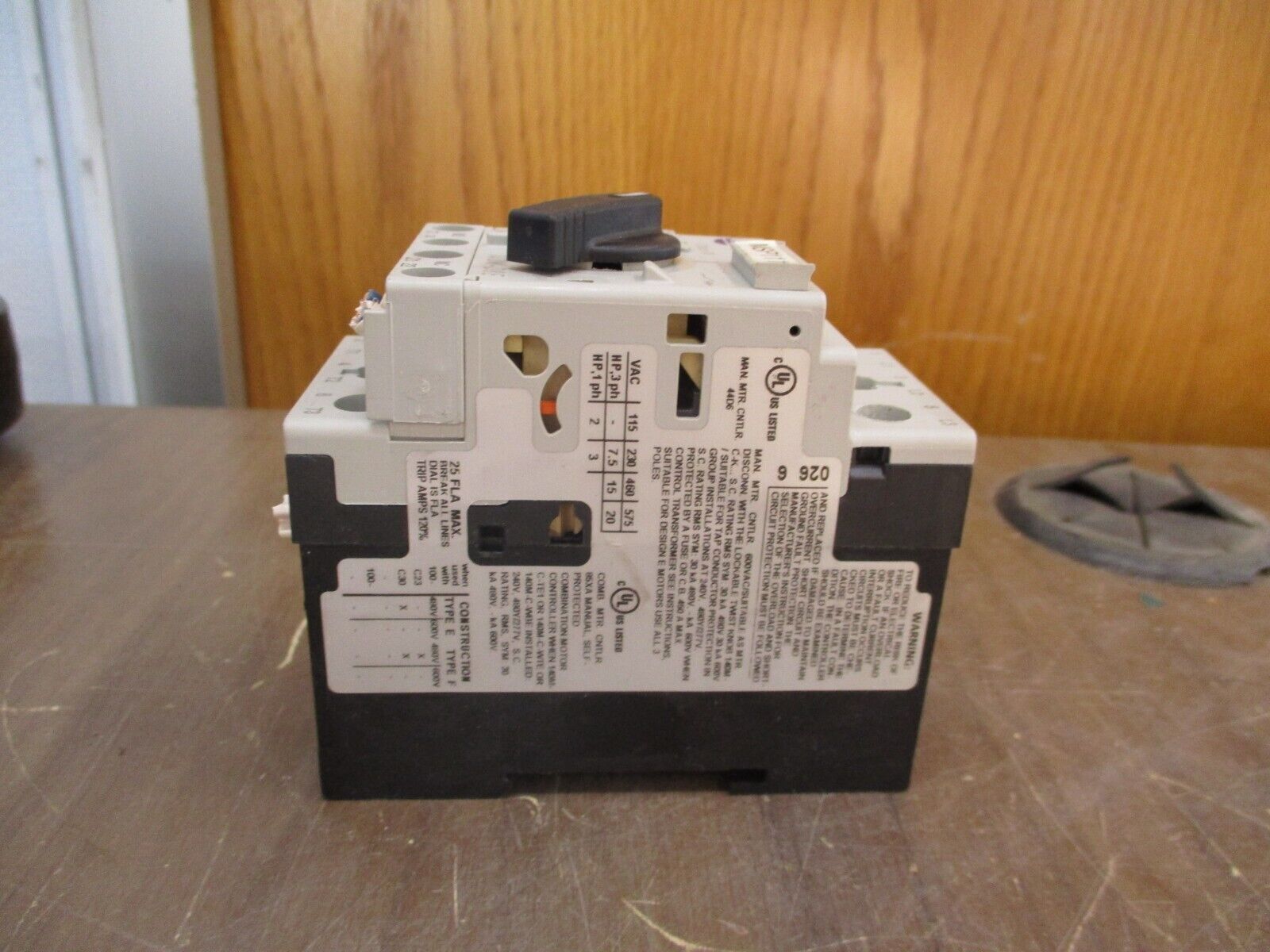 Allen-Bradley Manual Motor Protector 140M-D8E-C25 Ser. C Trip: 18-25A Used
