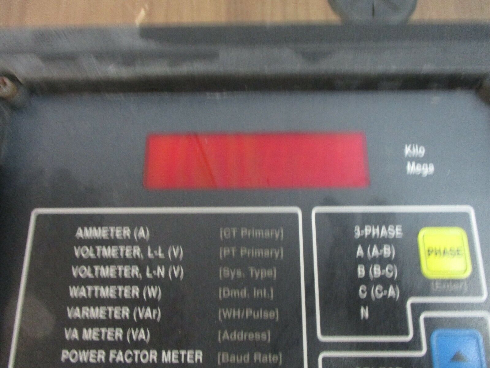 Square D PowerLogic Circuit Monitor 3020 CM-2250 w/ 3020 IOM-11 Module Used