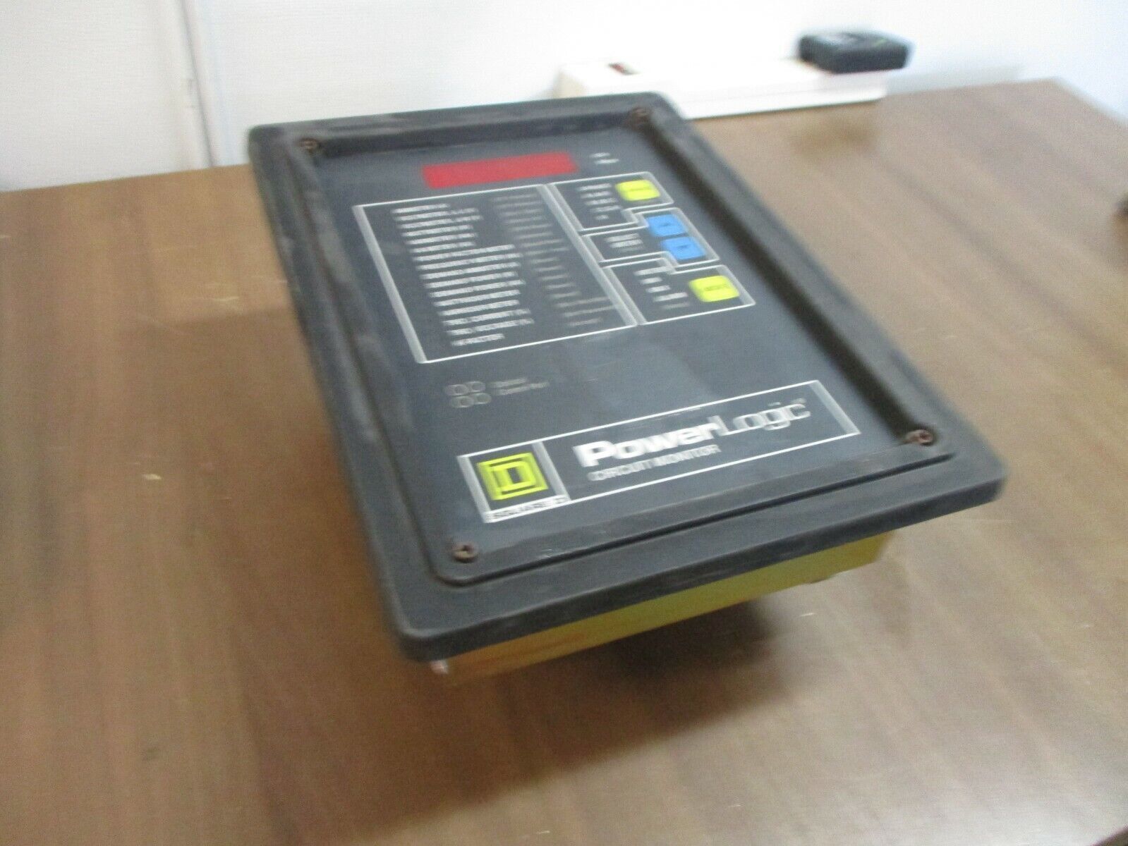 Square D PowerLogic Circuit Monitor 3020 CM-2250 w/ 3020 IOM-11 Module Used