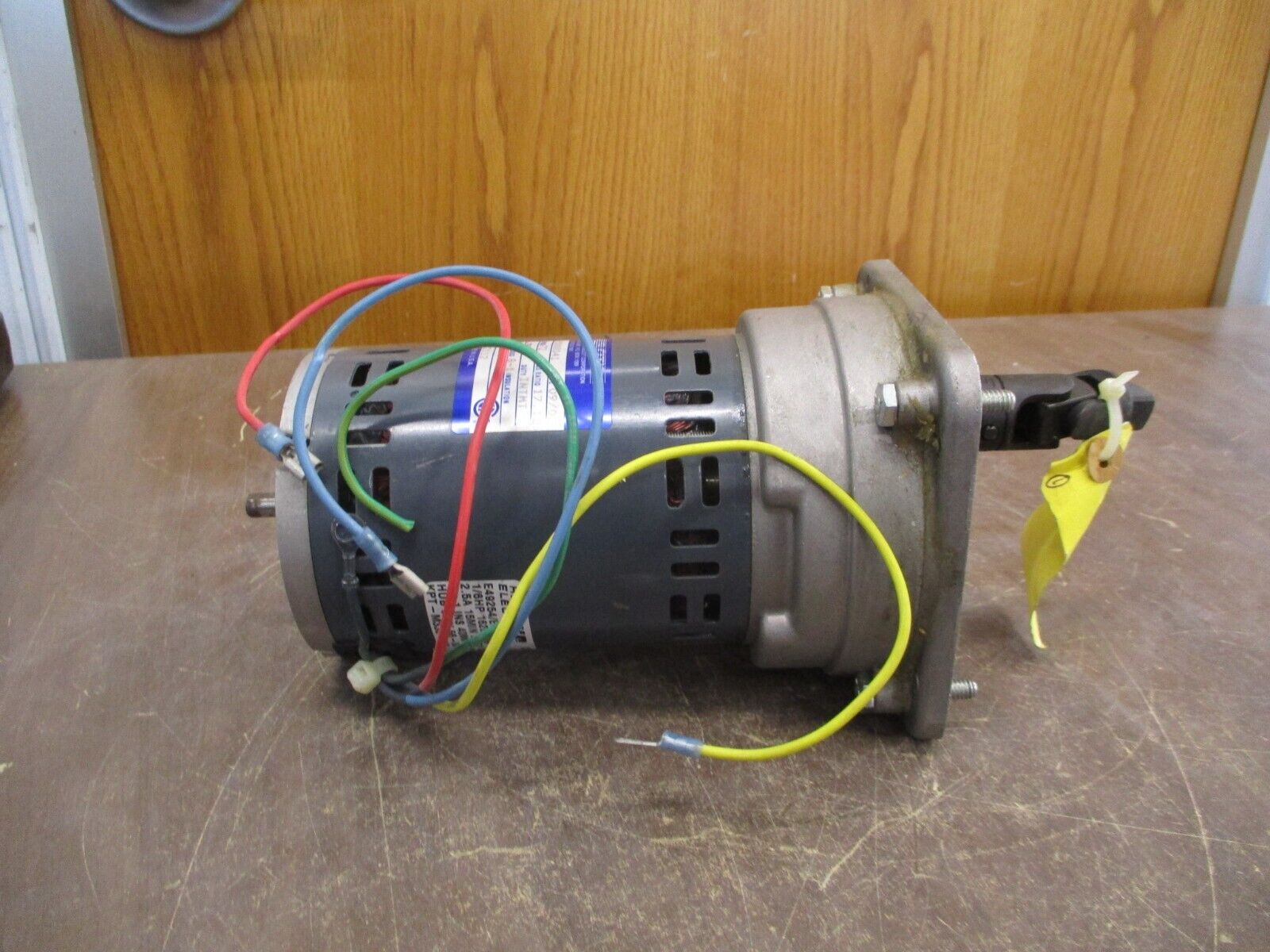 Hub City Model 2112 Gear Motor 51-5000041 115V 1Ph 60Hz 2.5A 95RPM Ratio 17.12