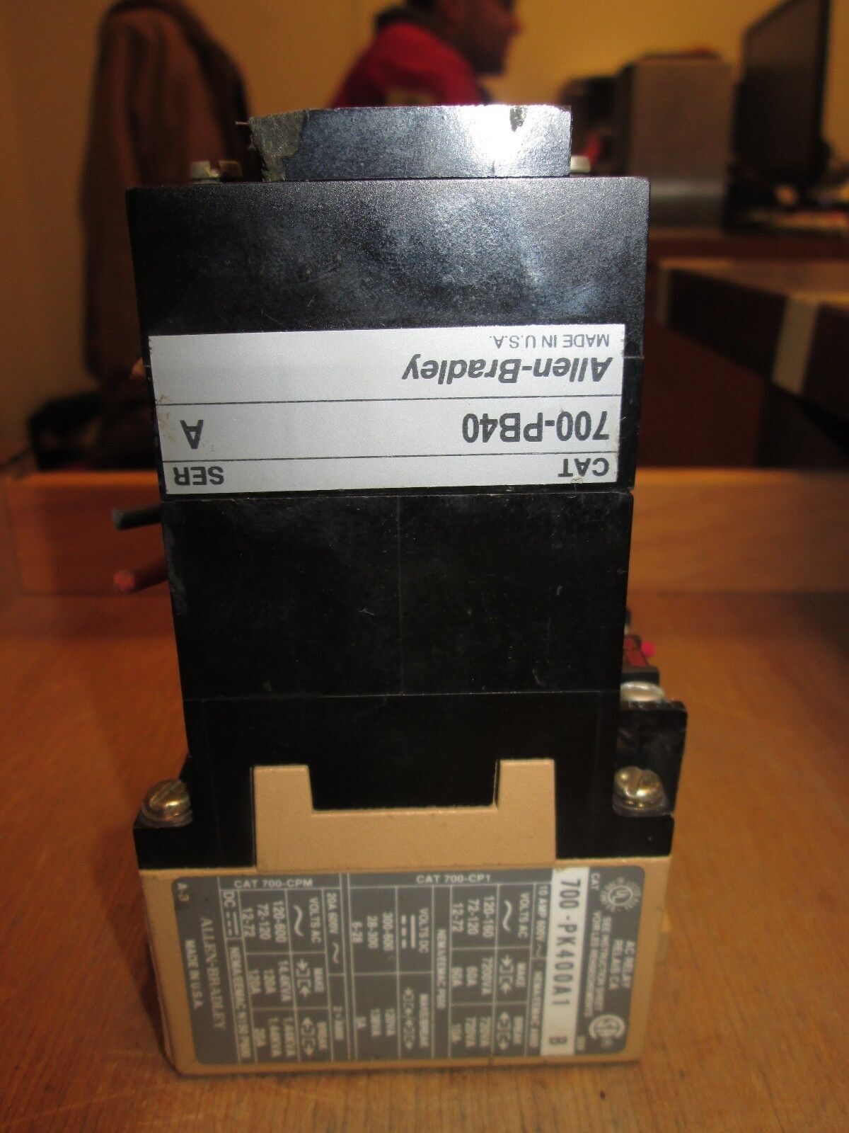 Allen-Bradley Control Relay 700-PB40 700PK400A1 120V coil Used