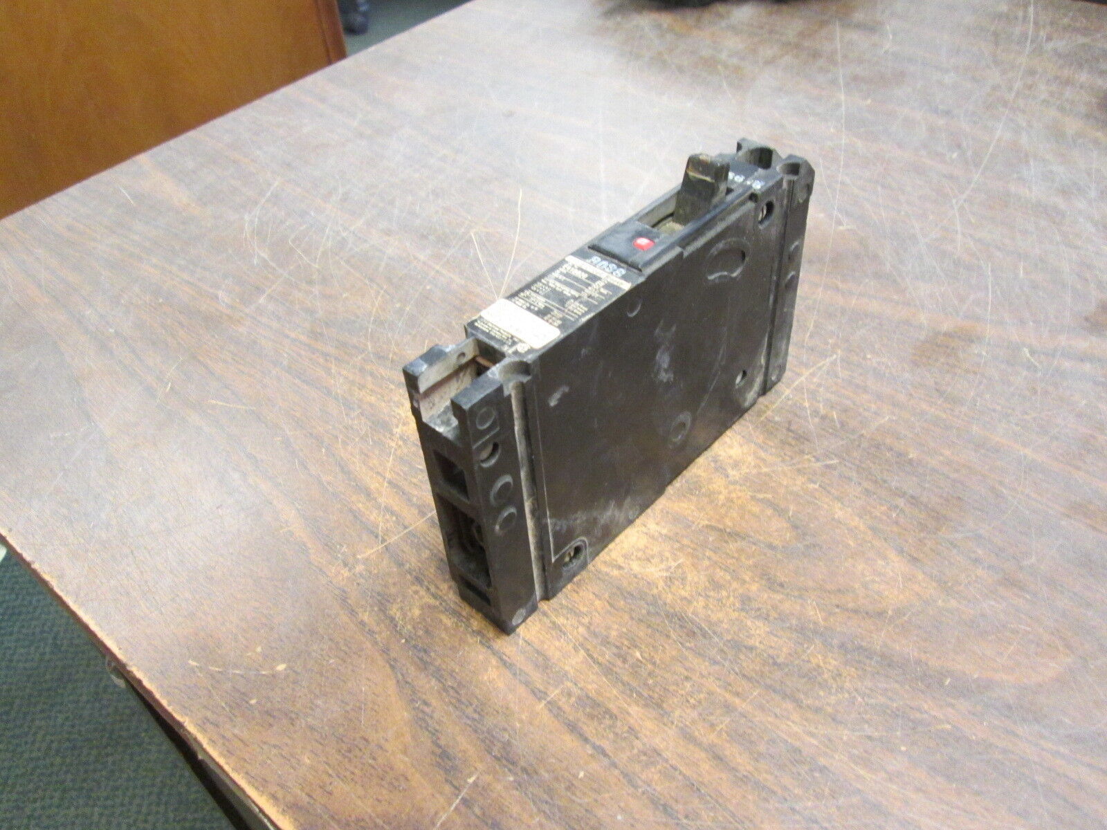 Siemens/ITE Circuit Breaker E41B020 20A 277V 1P Used