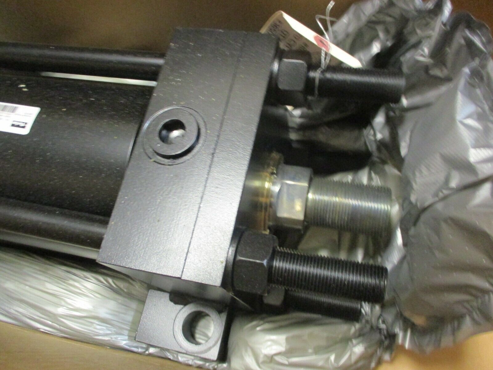 Parker Hydraulic Cylinder 1H2H0A00125625 3000PSI Model: 5.00CCP2HHNATIS14A7.750