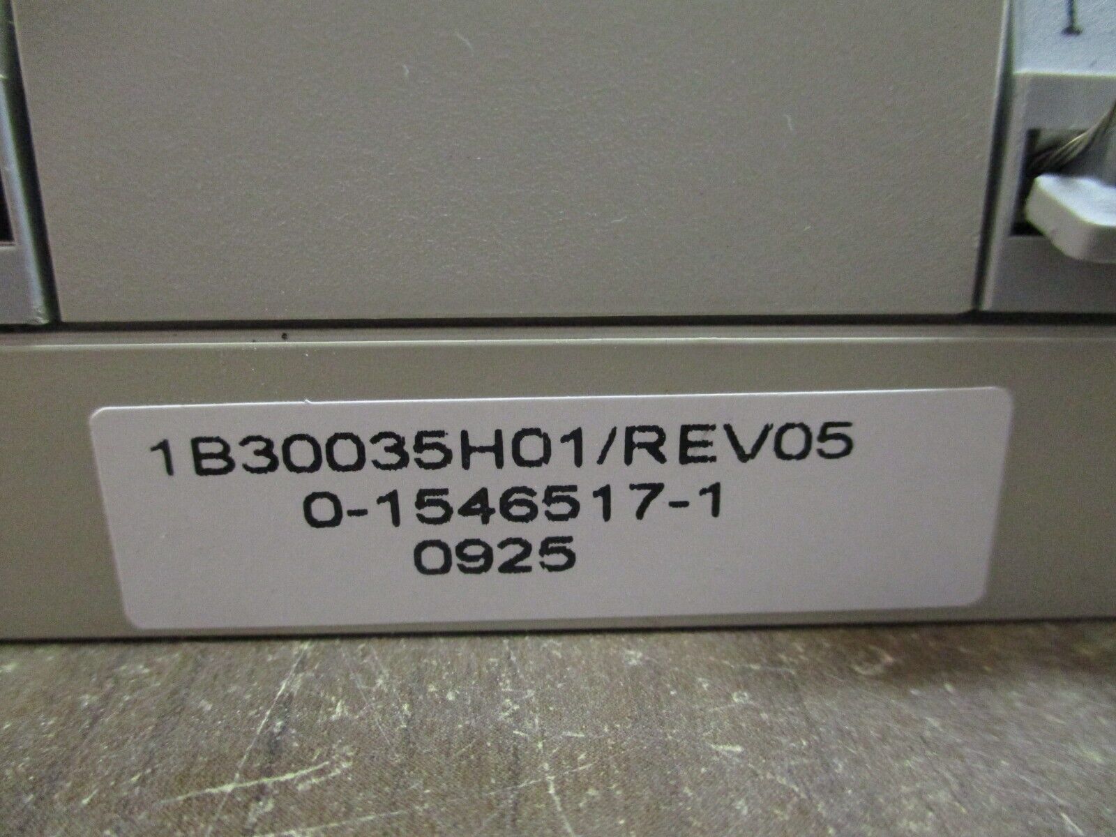Emerson Ovation Process Control Base 1B30035H01 Rev. 05 Used