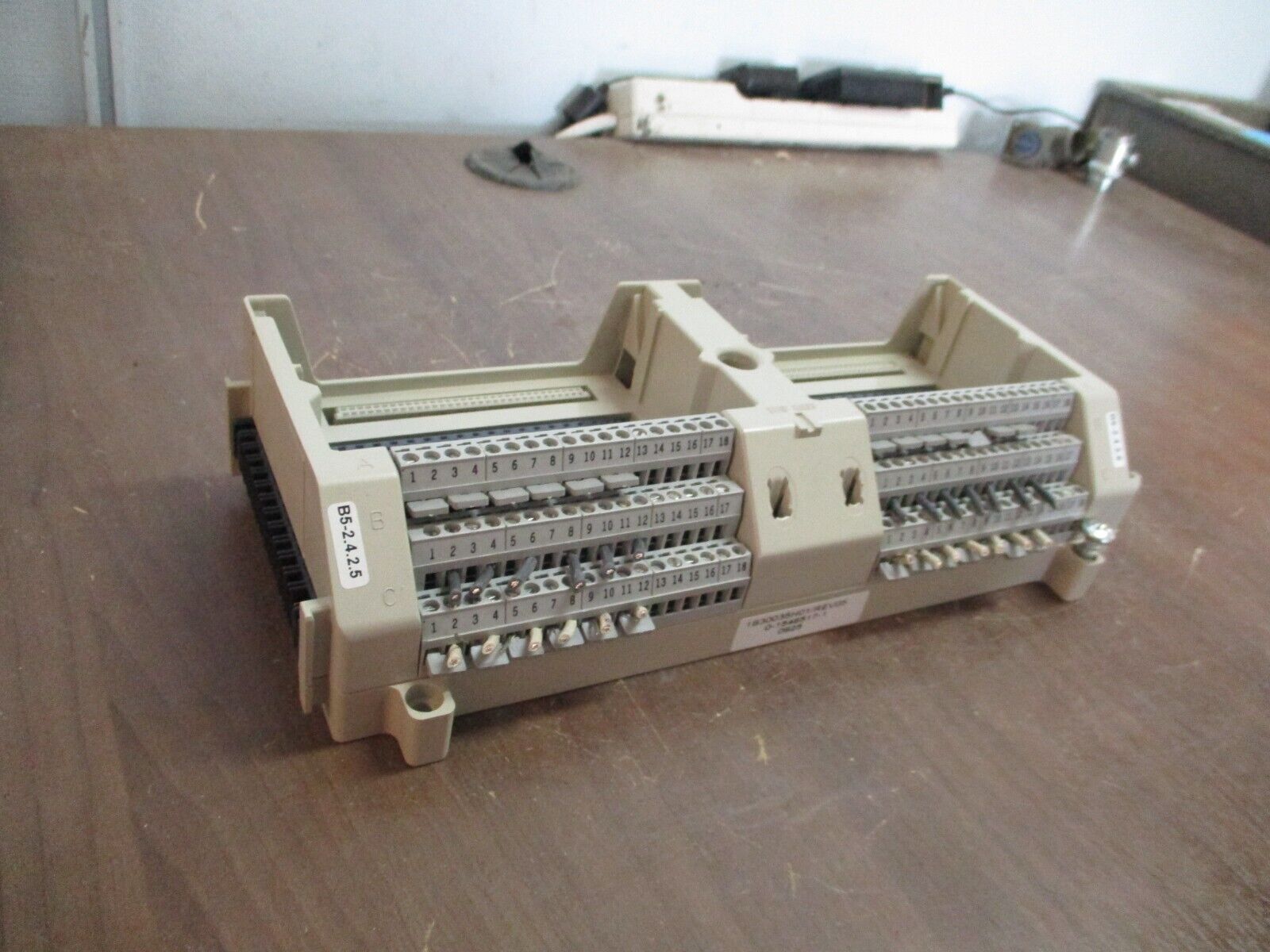 Emerson Ovation Process Control Base 1B30035H01 Rev. 05 Used