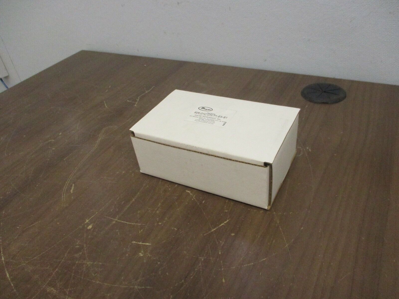 Dwyer Pressure Transmitter 626-01C-CH-P1-E5-S1 30PSIG Supply: 13-30VDC New Surpl